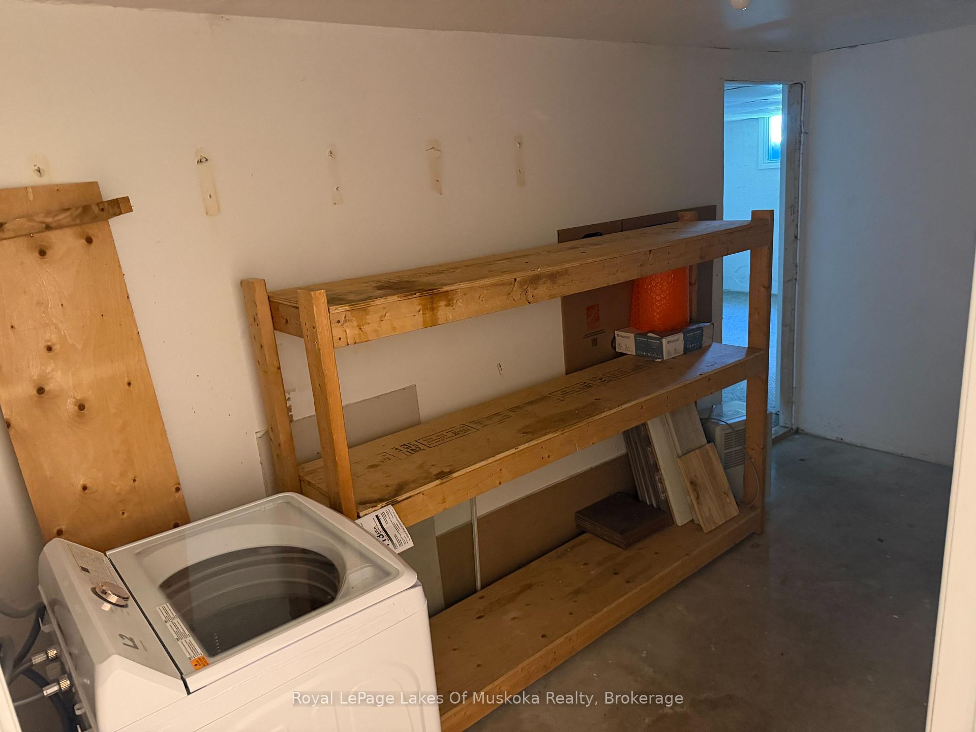 Photo 36 of 3 Wellington Street, Bracebridge — HOMEH