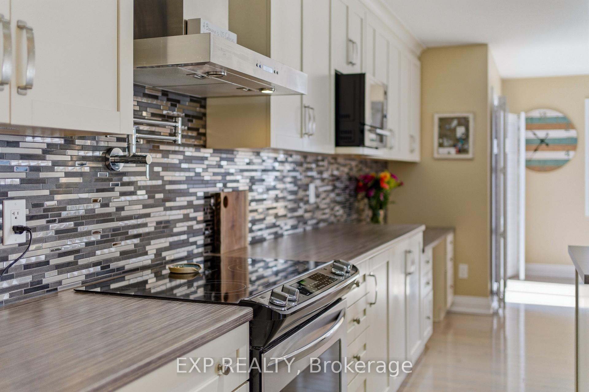Photo 21 of 4 Provost Street, North Stormont, North Stormont (Finch) Twp — HOMEH