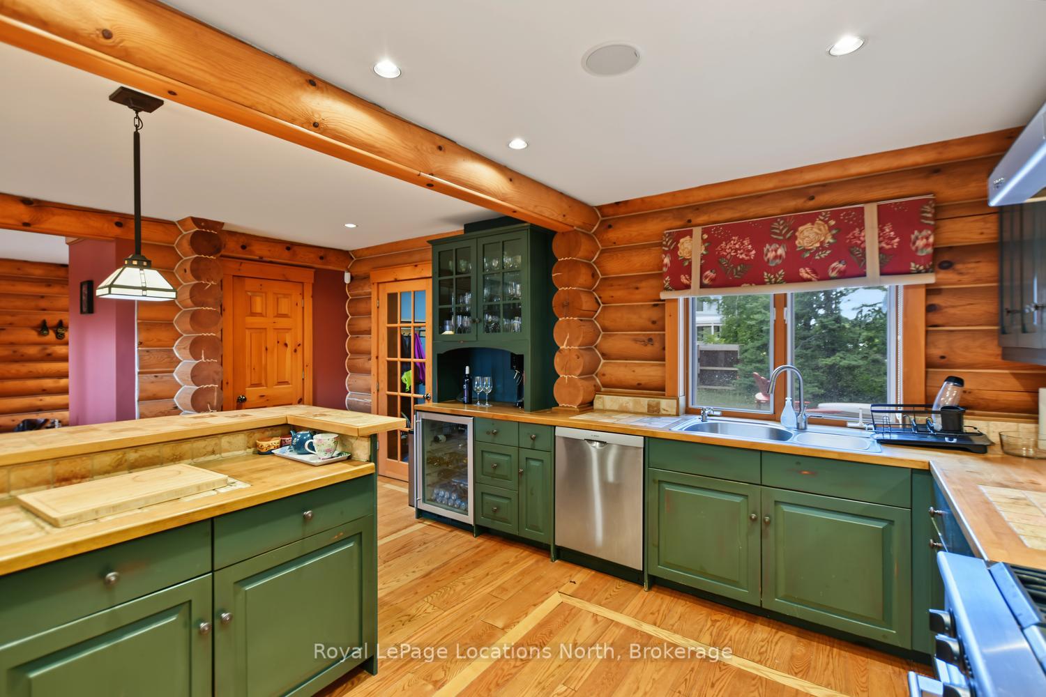 Photo 24 of 143 Settlers Way, Blue Mountains — HOMEH