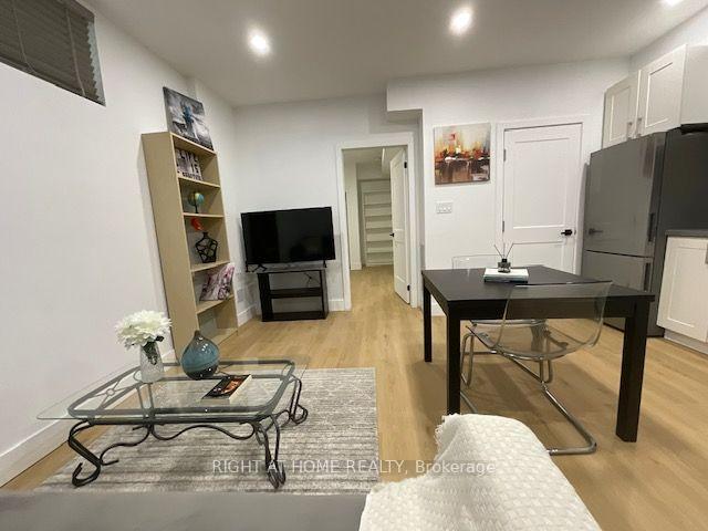 Photo 22 of Unit Unit # 1, 674 Manning Avenue, Toronto, The Annex — HOMEH
