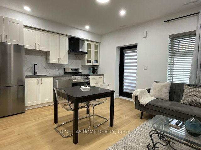 Photo 25 of Unit Unit # 1, 674 Manning Avenue, Toronto, The Annex — HOMEH