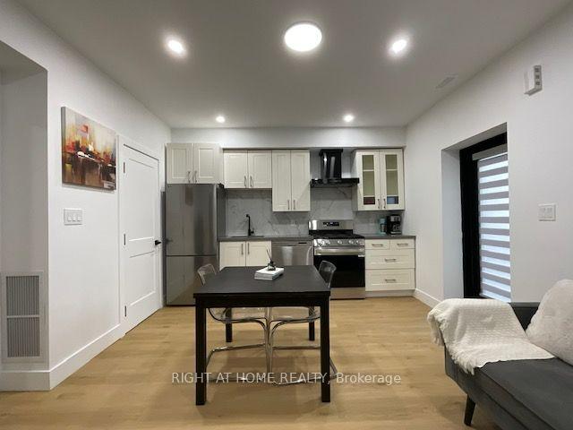 Photo 27 of Unit Unit # 1, 674 Manning Avenue, Toronto, The Annex — HOMEH
