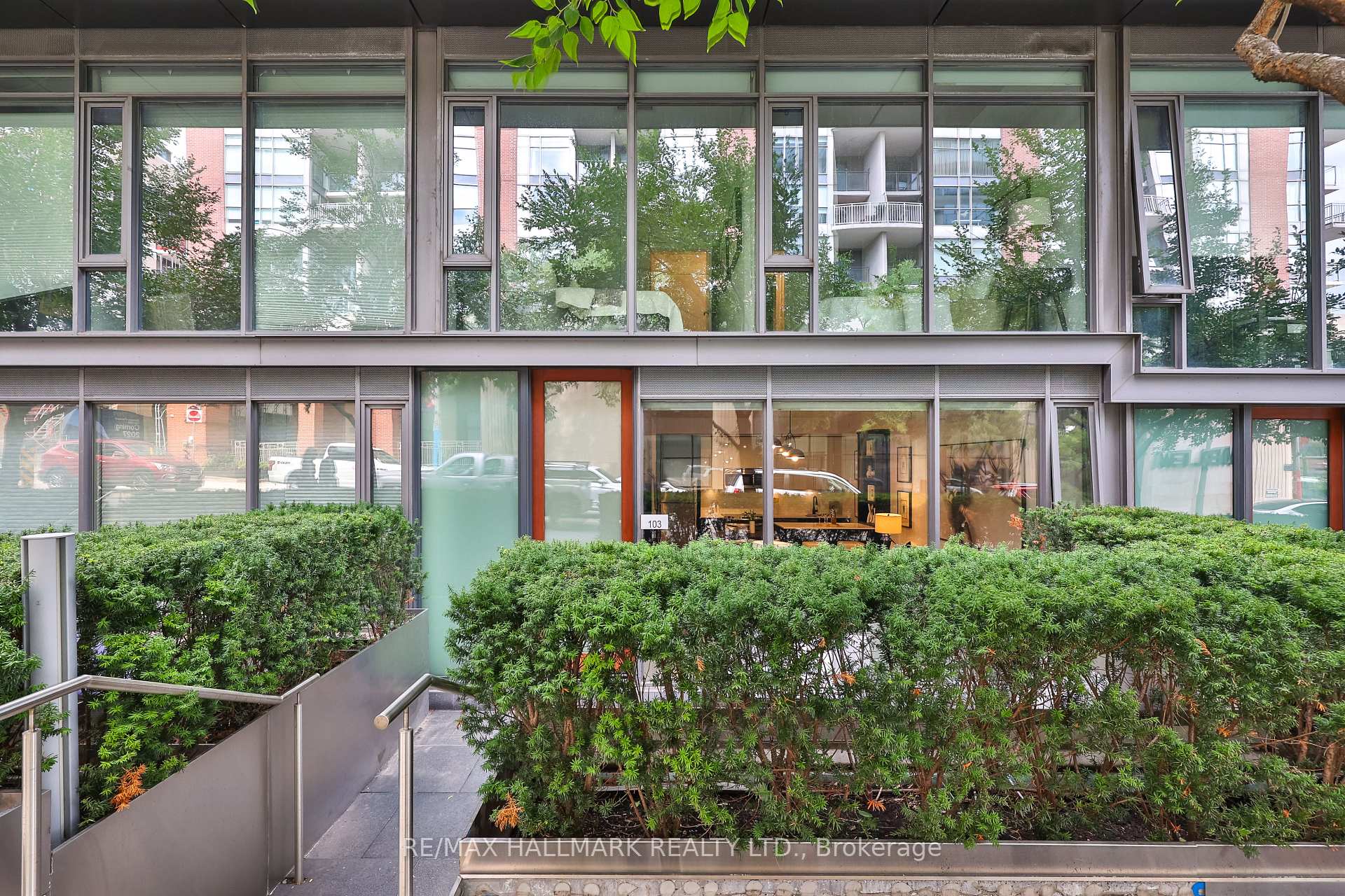 Photo 32 of Unit TH-103, 1815 Yonge Street, Toronto, Mount Pleasant West — HOMEH