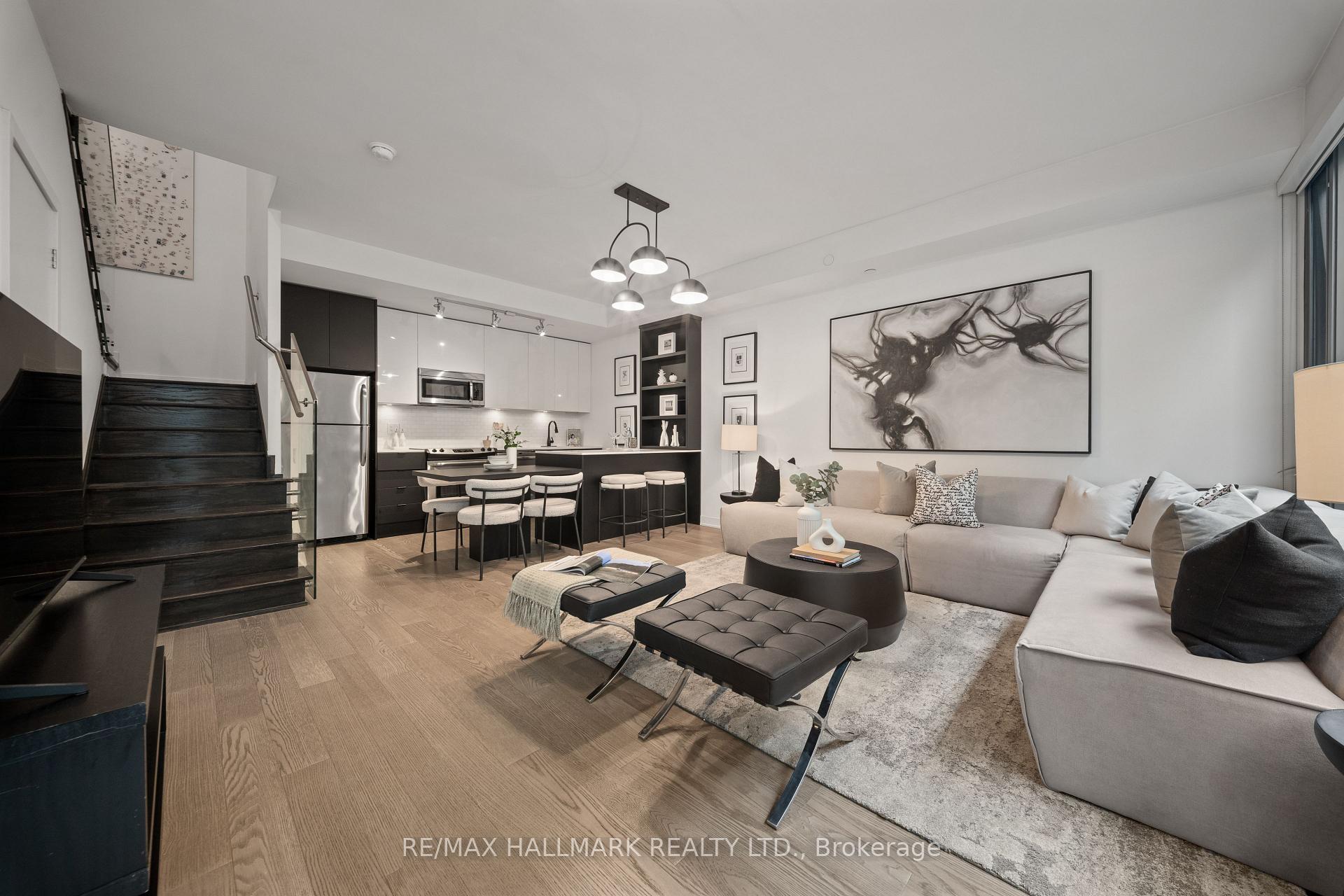 Photo 3 of Unit TH-103, 1815 Yonge Street, Toronto, Mount Pleasant West — HOMEH