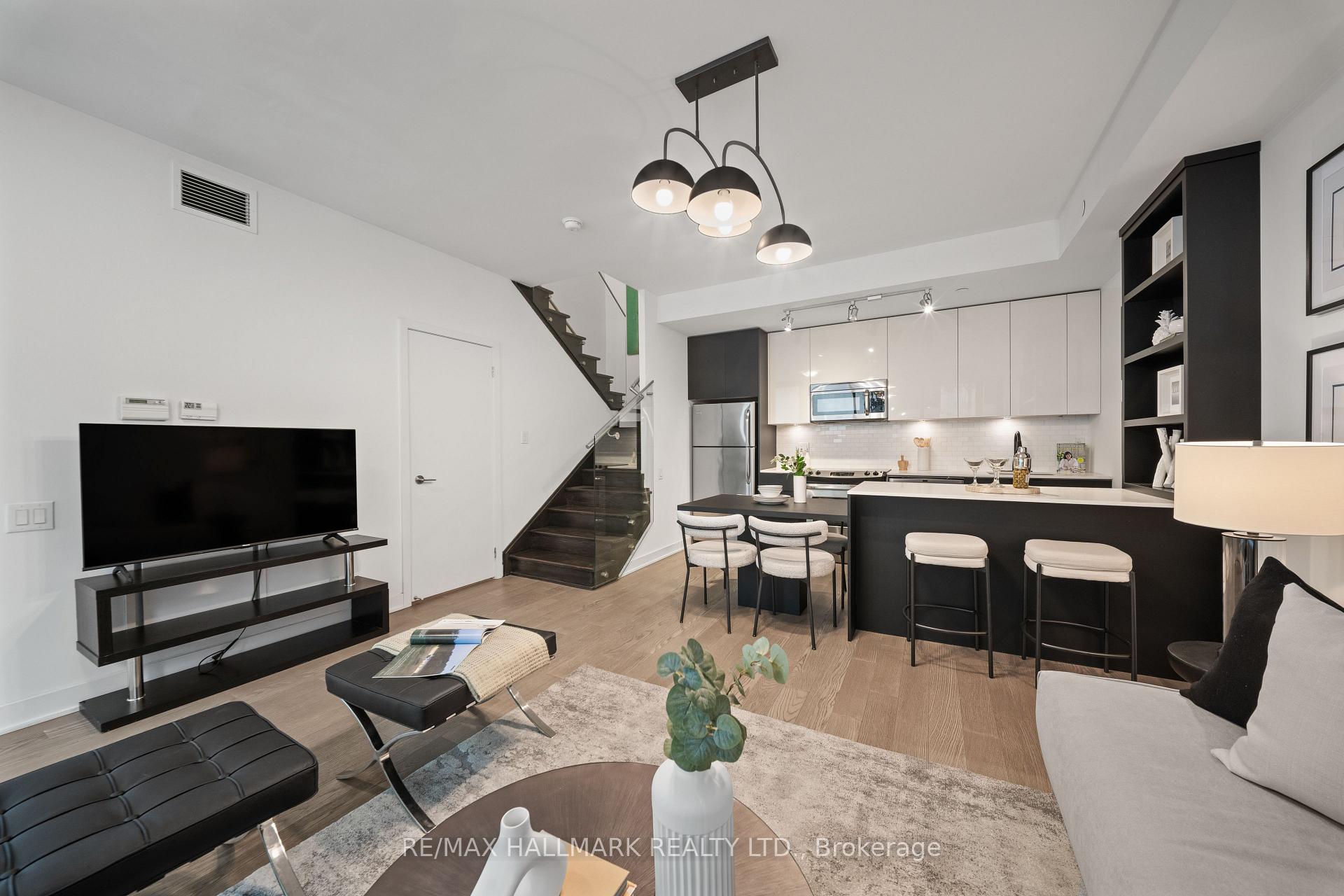 Photo 10 of Unit TH-103, 1815 Yonge Street, Toronto, Mount Pleasant West — HOMEH