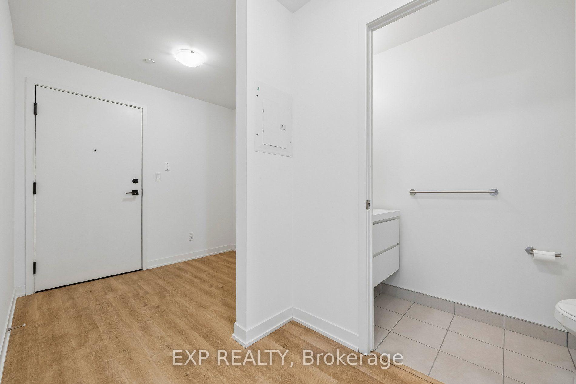 Photo 28 of 292 Verdale Crossing, Markham, Unionville — HOMEH