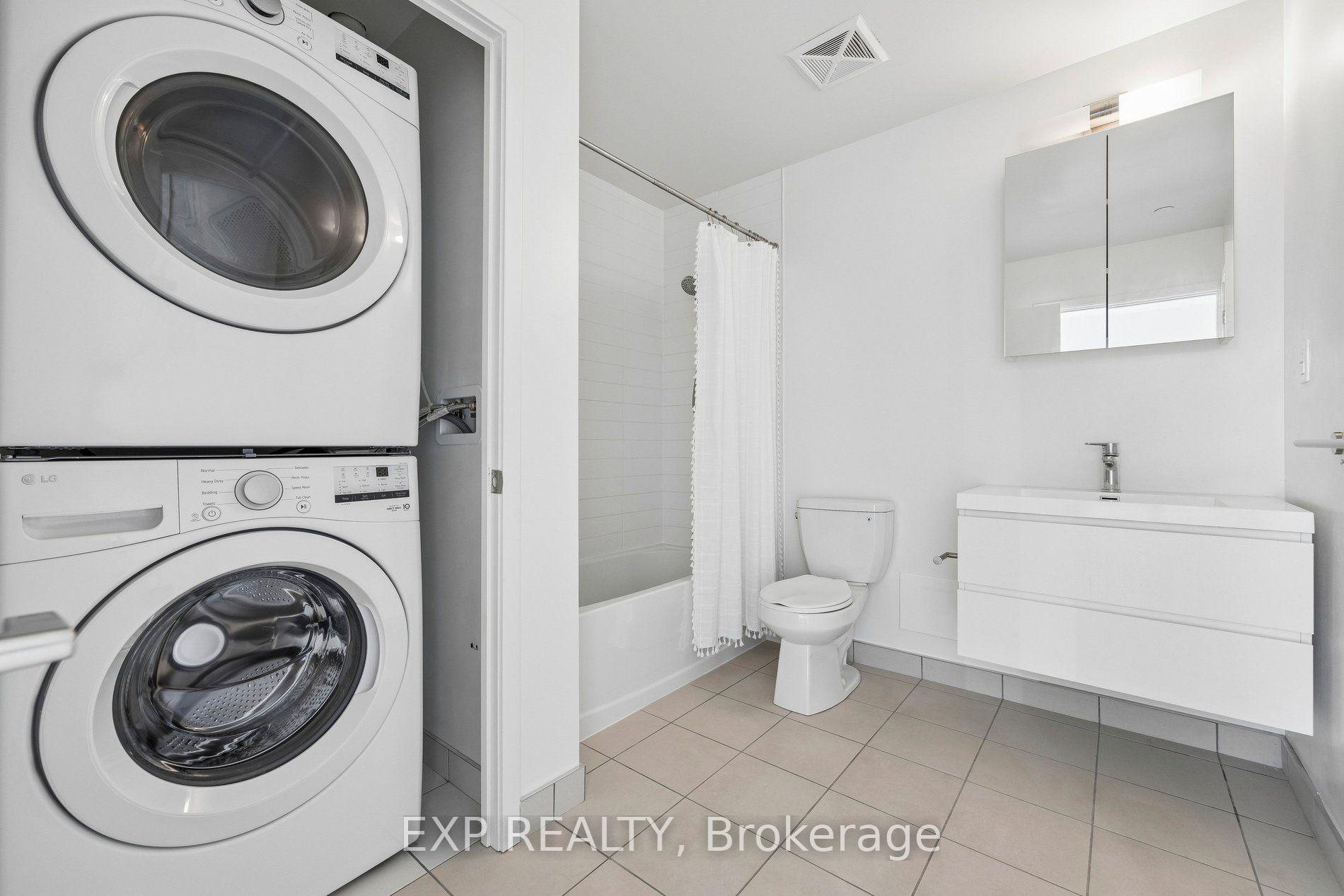 Photo 29 of 292 Verdale Crossing, Markham, Unionville — HOMEH