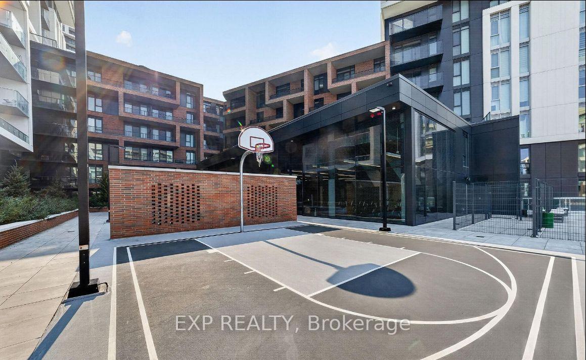 Photo 31 of 292 Verdale Crossing, Markham, Unionville — HOMEH