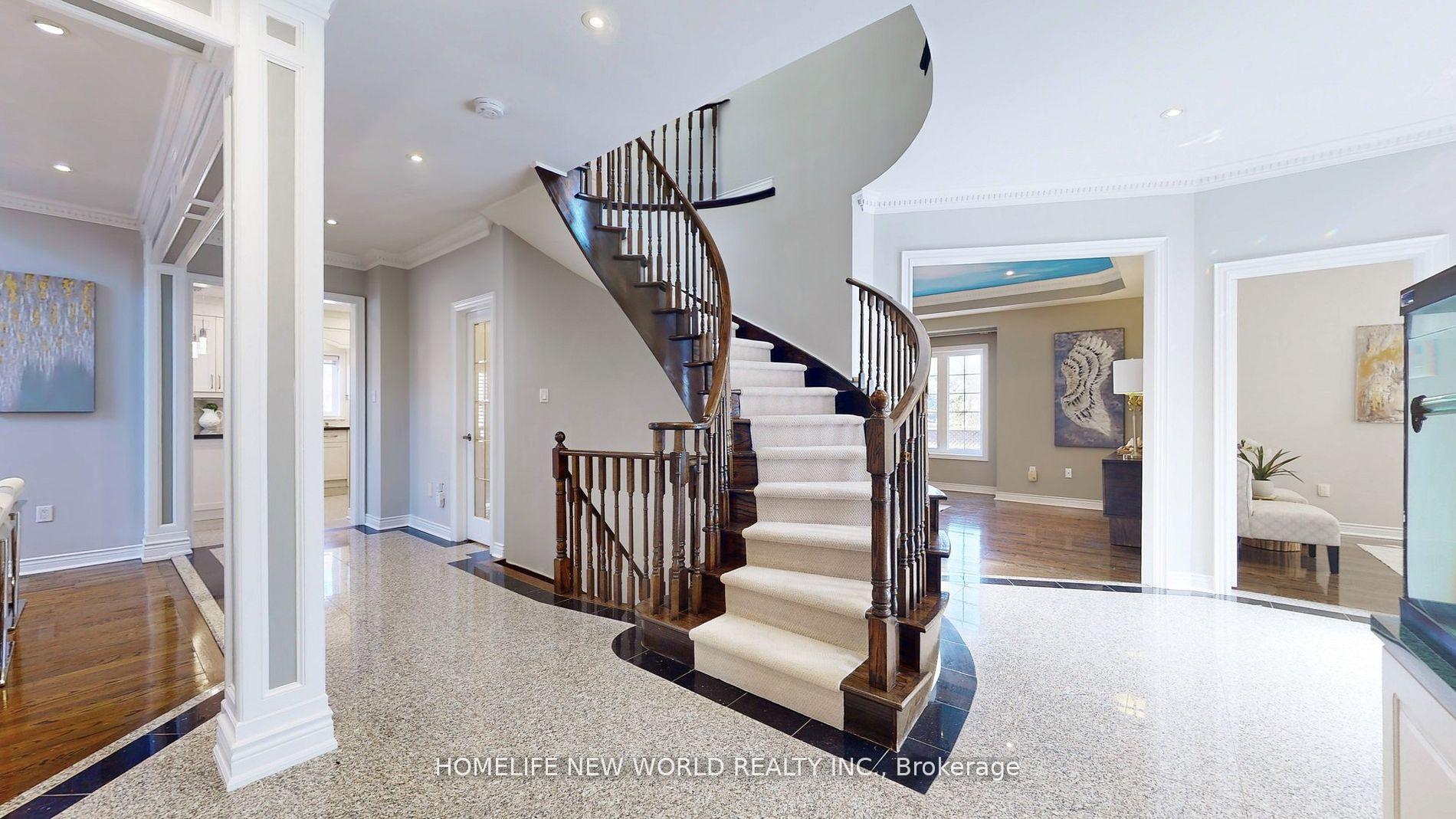 Photo 4 of 115 Golden Tulip Crescent, Markham, Cachet — HOMEH