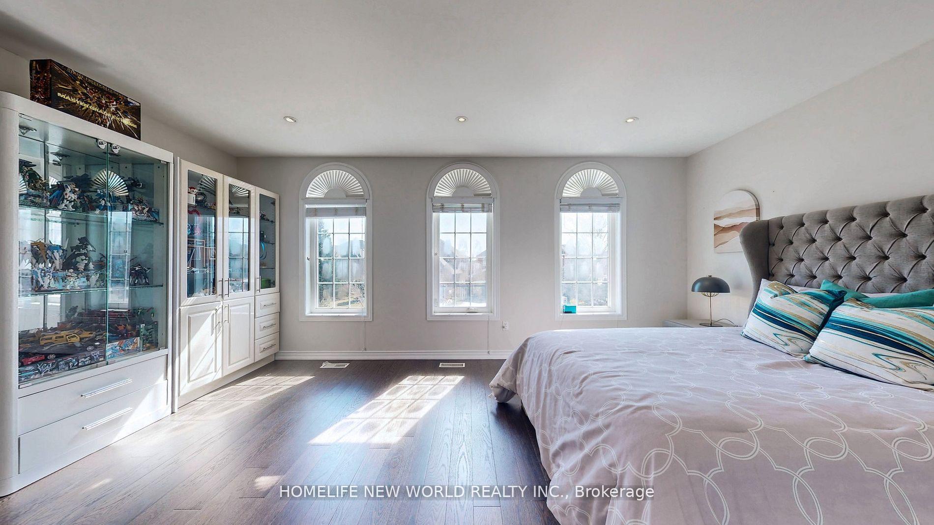 Photo 28 of 115 Golden Tulip Crescent, Markham, Cachet — HOMEH