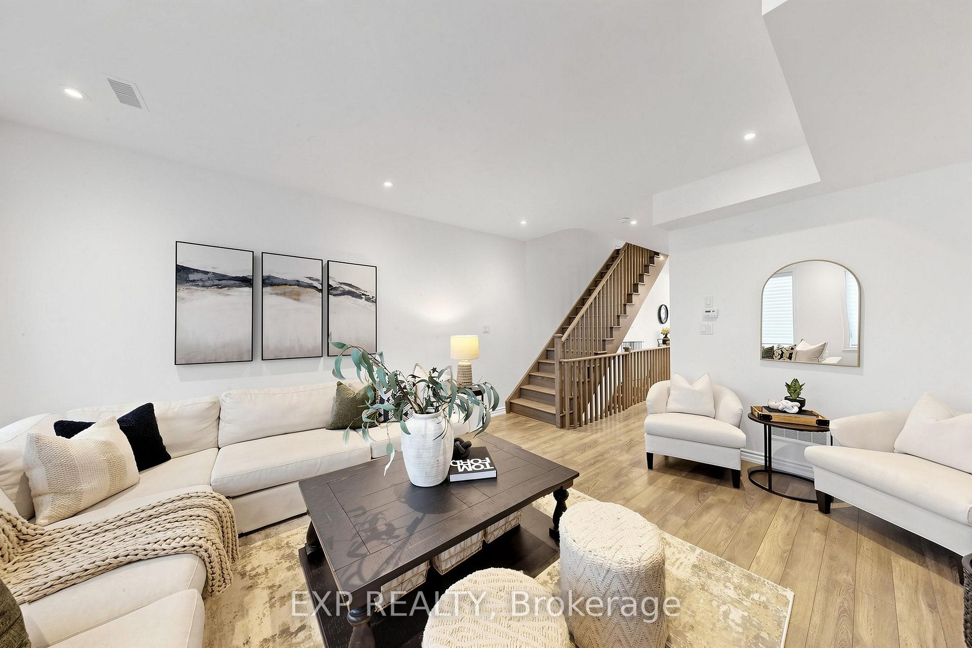 Photo 2 of 75 Cornell Centre Boulevard, Markham, Cornell — HOMEH