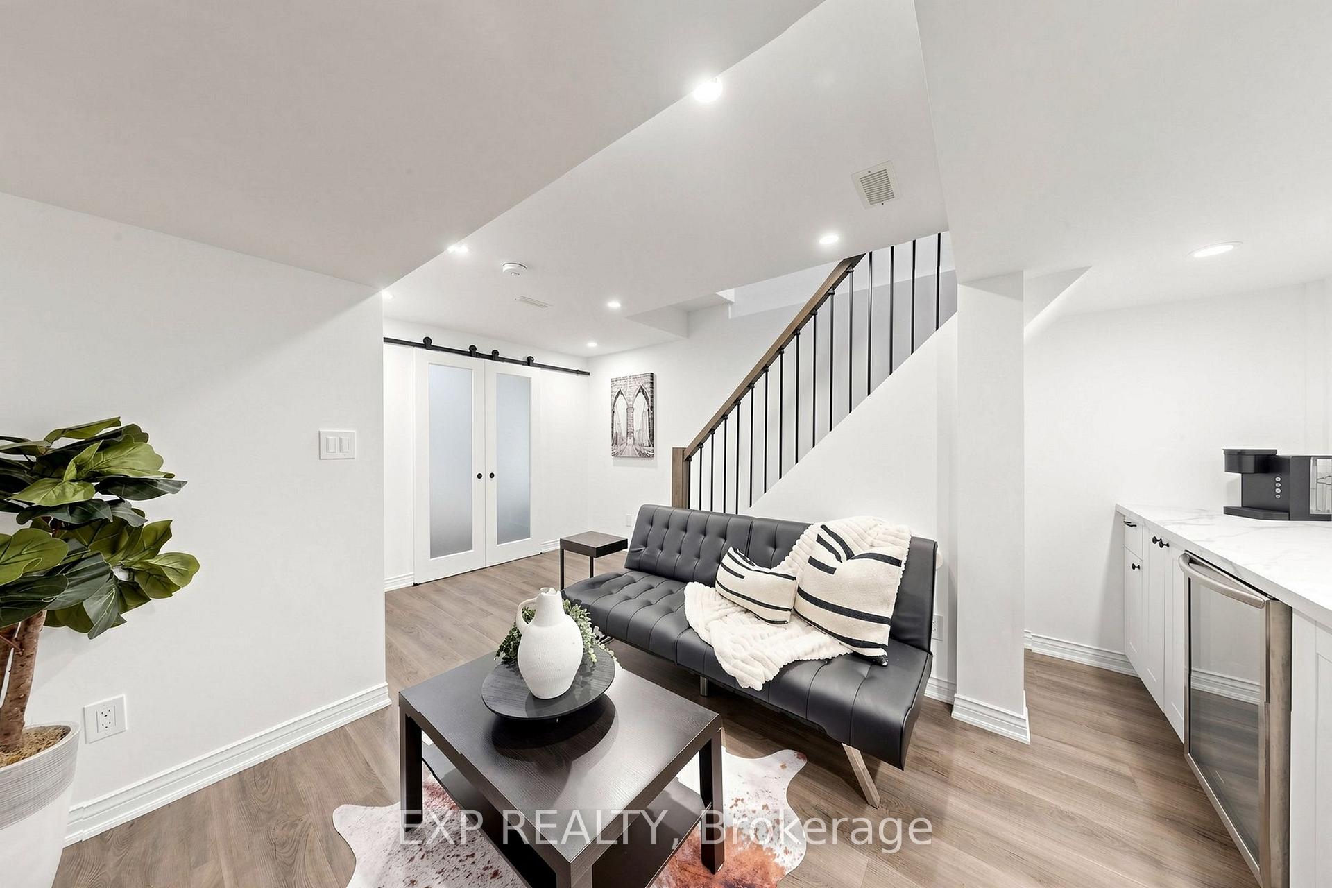 Photo 23 of 75 Cornell Centre Boulevard, Markham, Cornell — HOMEH