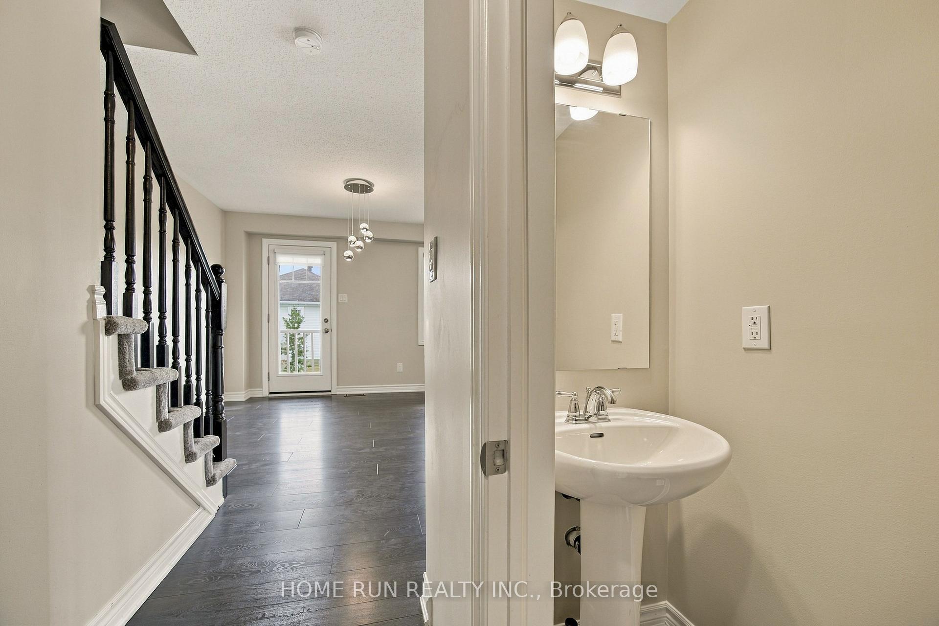 Photo 10 of 822 Maloja Way, Ottawa, Stittsville (North) — HOMEH