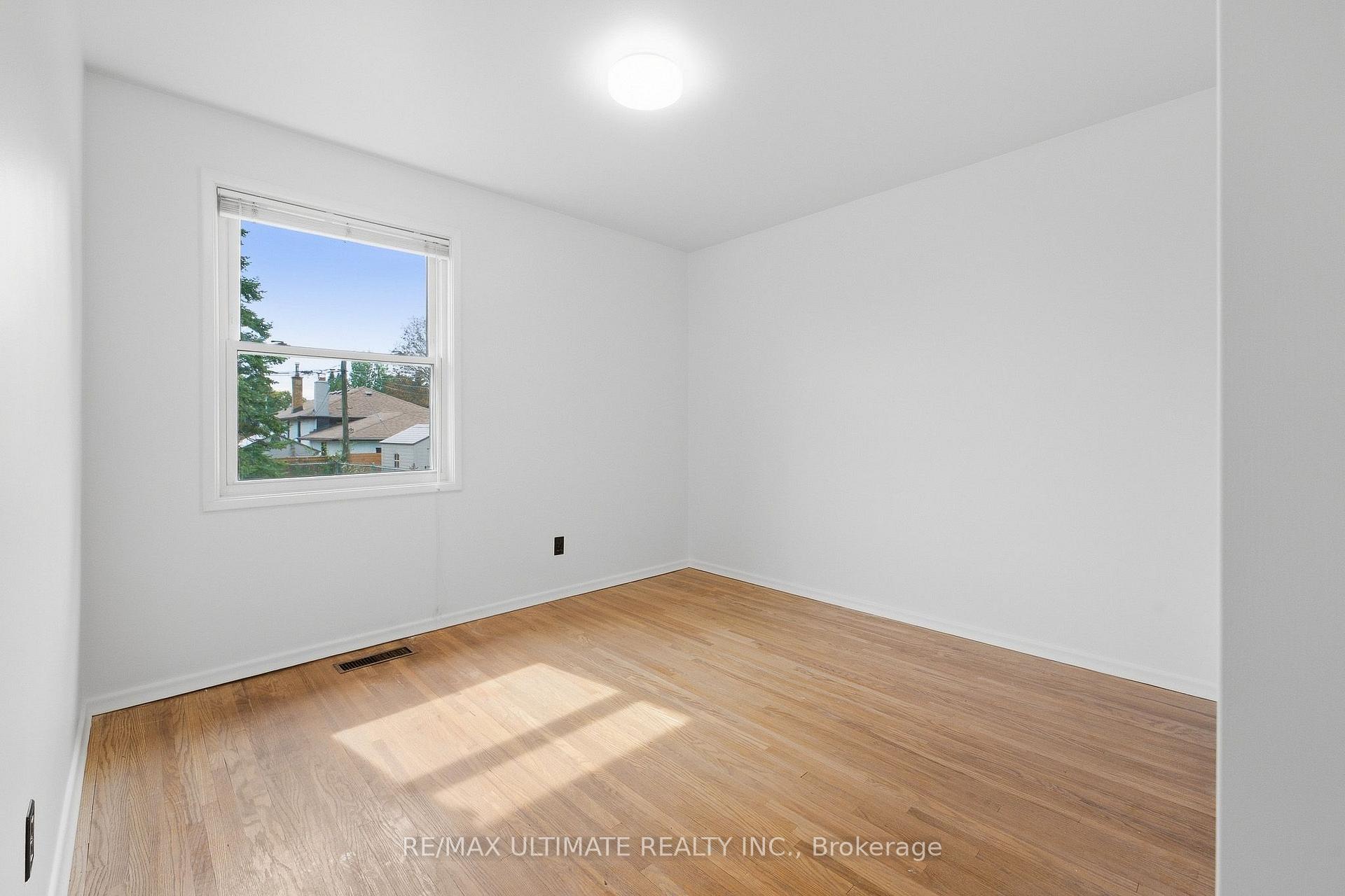Photo 48 of 4 Moray Place, Scarborough, Wexford-Maryvale — HOMEH