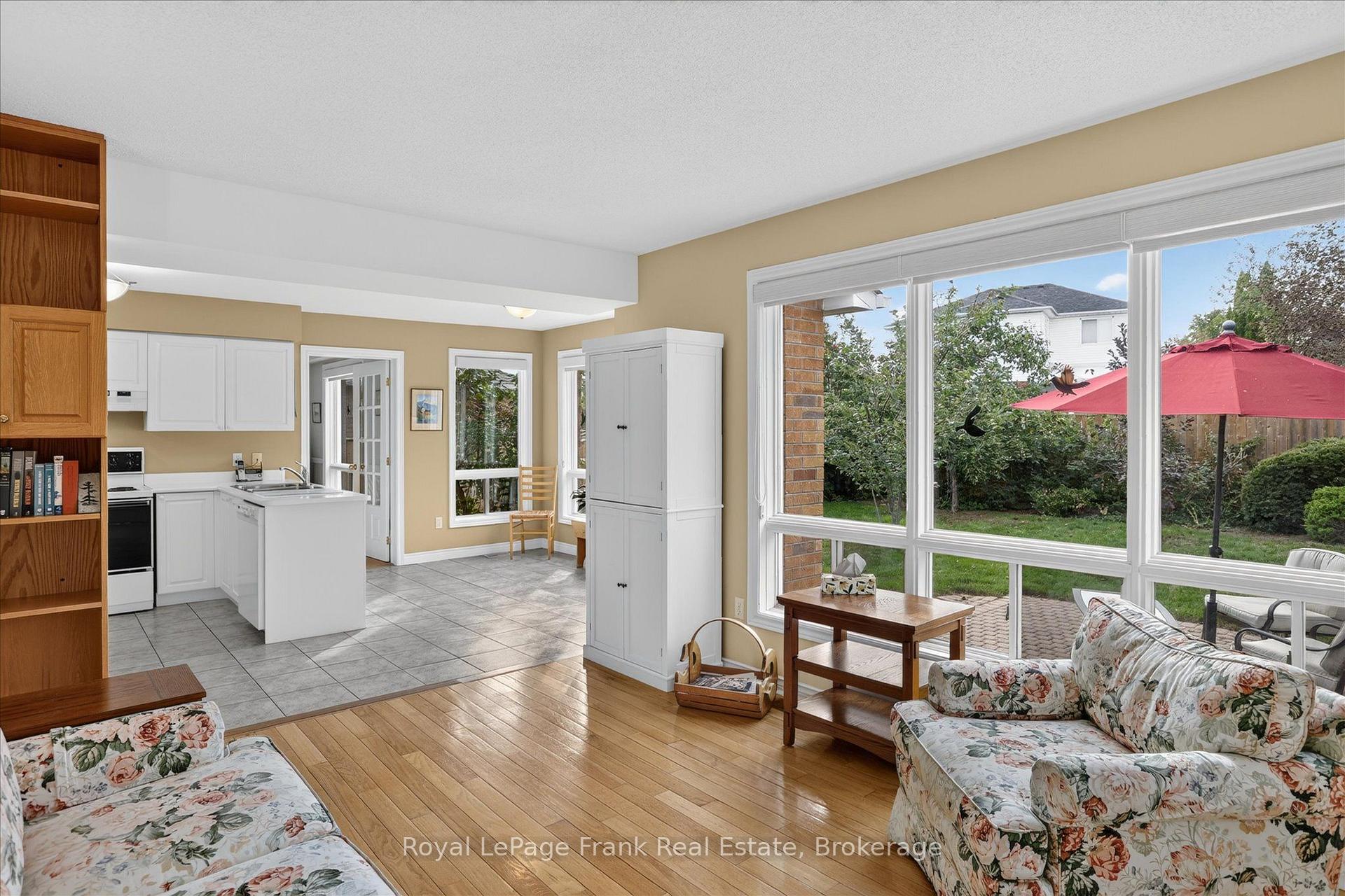 Photo 15 of 1544 Glenforest Crescent, Peterborough, Monaghan Ward 2 — HOMEH
