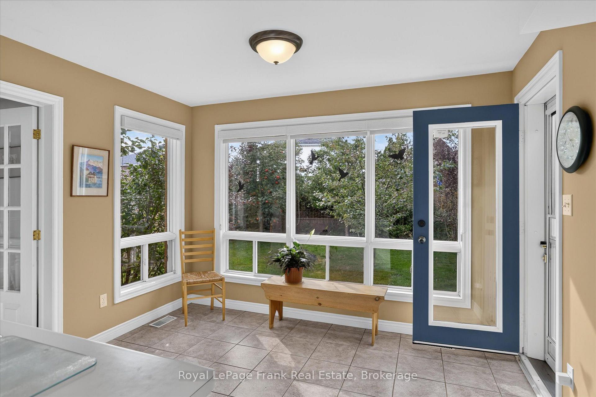 Photo 16 of 1544 Glenforest Crescent, Peterborough, Monaghan Ward 2 — HOMEH