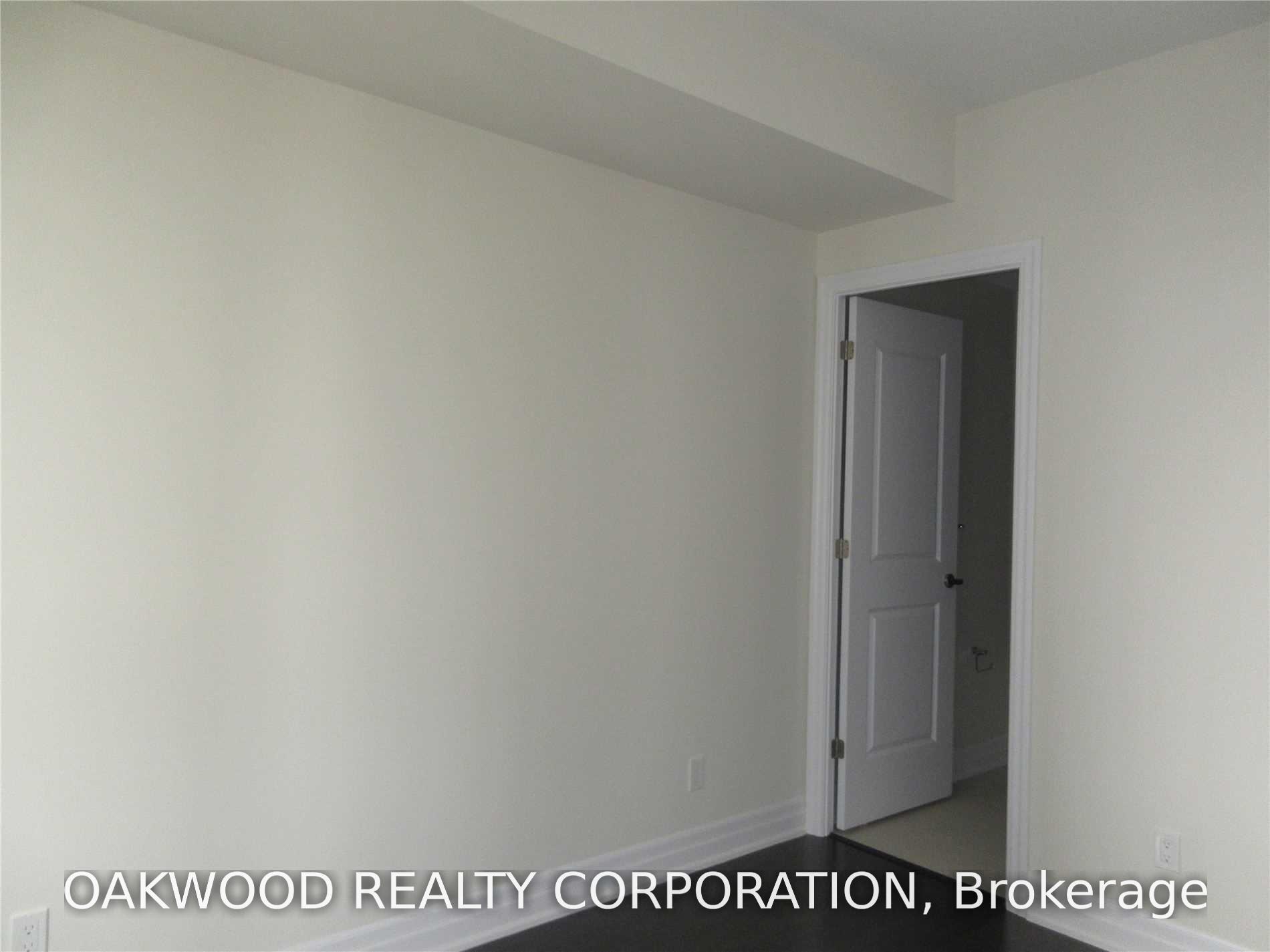 Photo 9 of Unit 1405, 9085 Jane Street, Vaughan, Concord — HOMEH