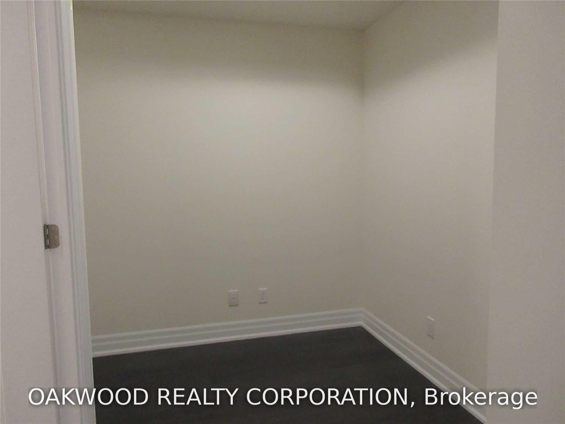 Photo 10 of Unit 1405, 9085 Jane Street, Vaughan, Concord — HOMEH