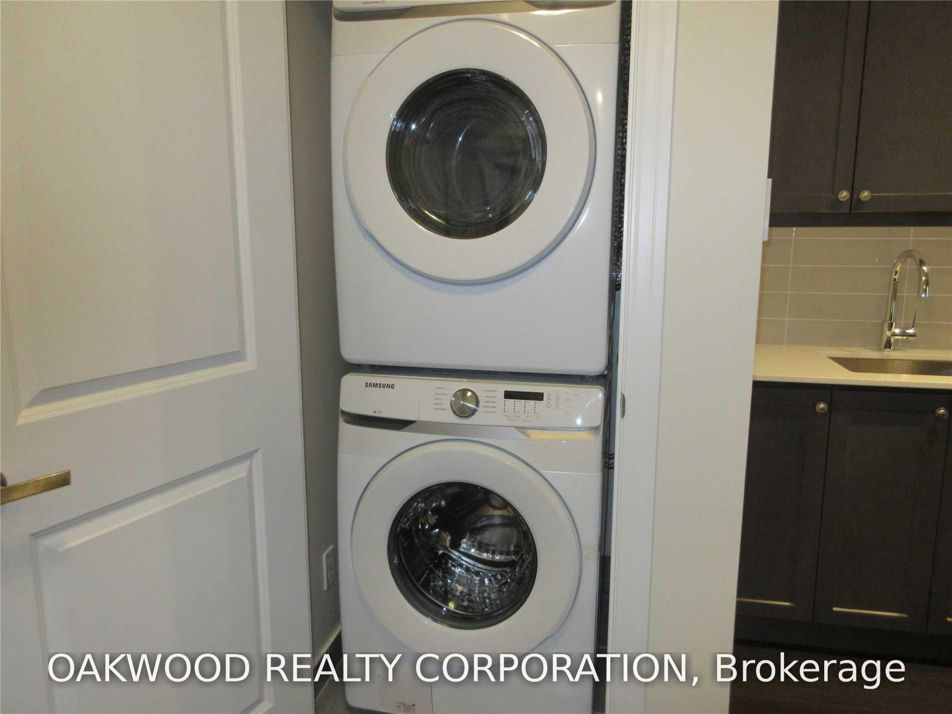 Photo 11 of Unit 1405, 9085 Jane Street, Vaughan, Concord — HOMEH