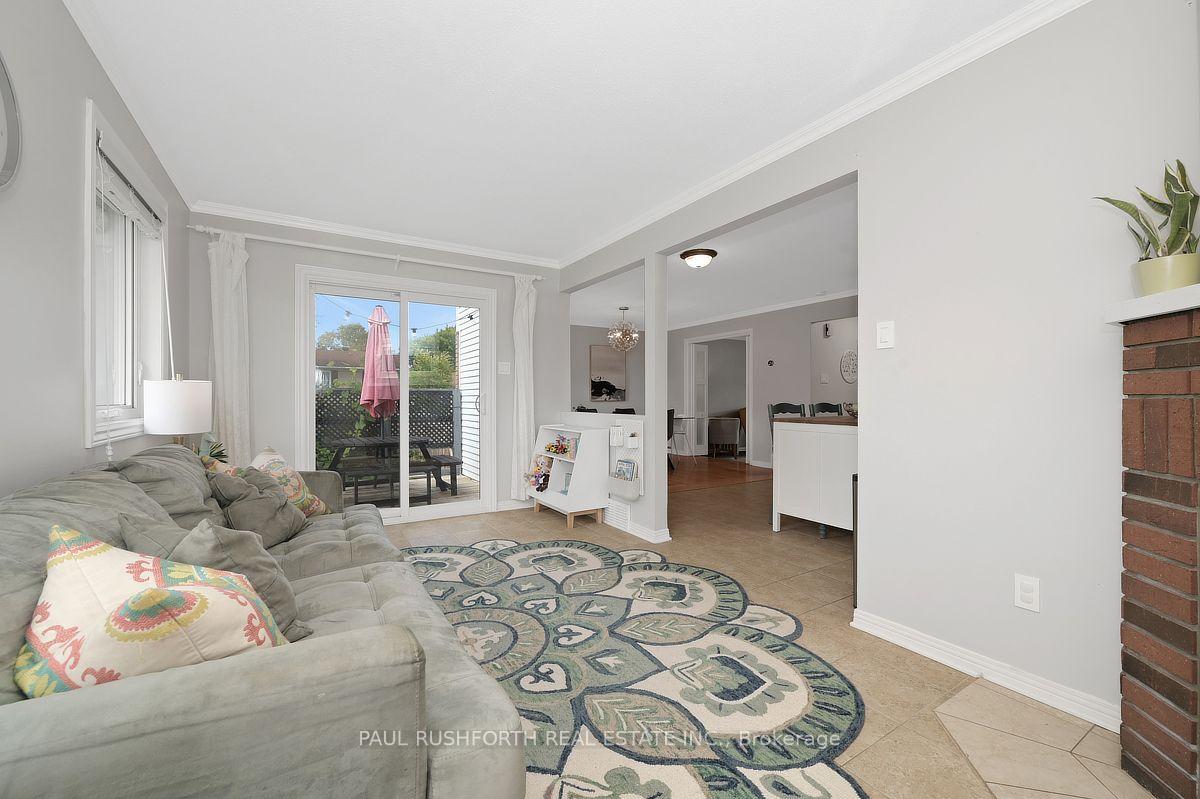 Photo 19 of 34 Brenda Crescent, Ottawa, South Keys — HOMEH
