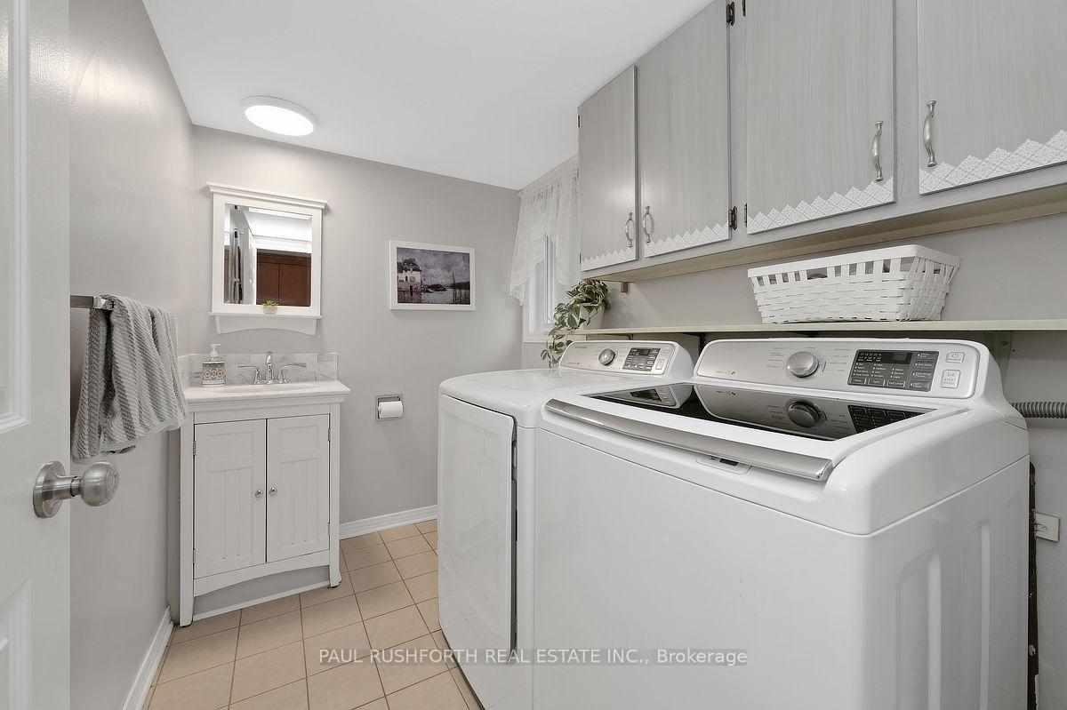 Photo 20 of 34 Brenda Crescent, Ottawa, South Keys — HOMEH