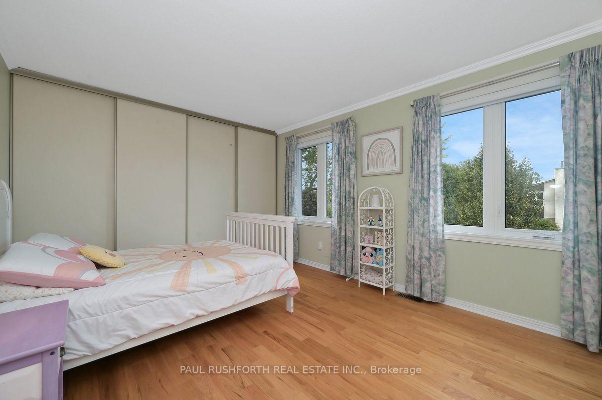 Photo 24 of 34 Brenda Crescent, Ottawa, South Keys — HOMEH