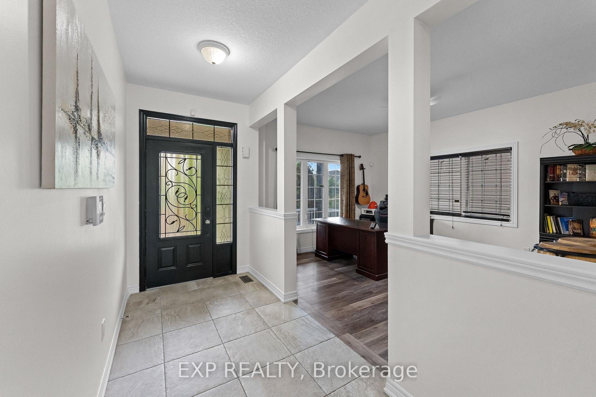 Photo 10 of 8876 Tristar Crescent, Niagara Falls, Lyons Creek — HOMEH