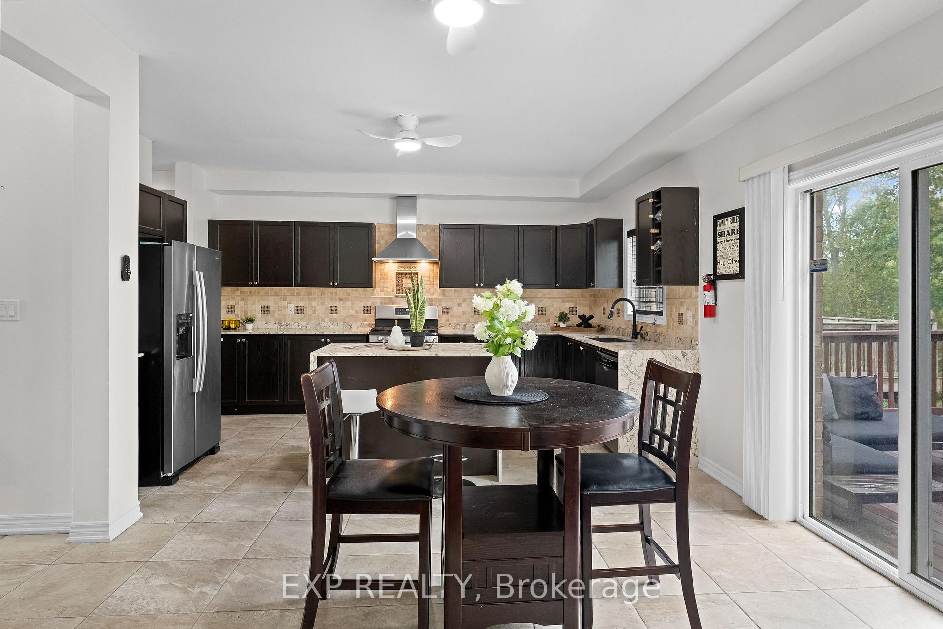 Photo 18 of 8876 Tristar Crescent, Niagara Falls, Lyons Creek — HOMEH