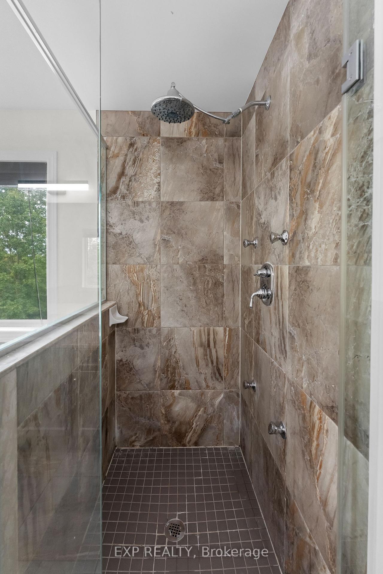Photo 28 of 8876 Tristar Crescent, Niagara Falls, Lyons Creek — HOMEH