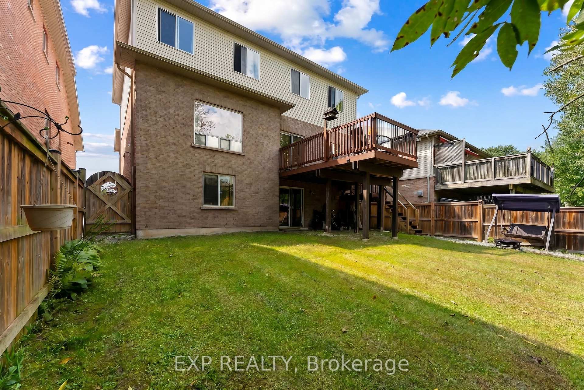 Photo 46 of 8876 Tristar Crescent, Niagara Falls, Lyons Creek — HOMEH