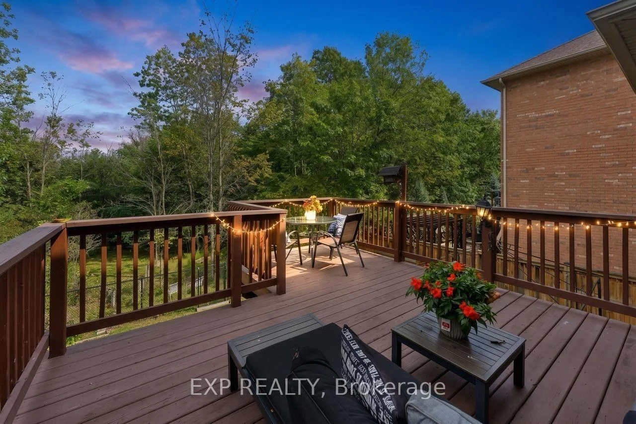 Photo 37 of 8876 Tristar Crescent, Niagara Falls, Lyons Creek — HOMEH
