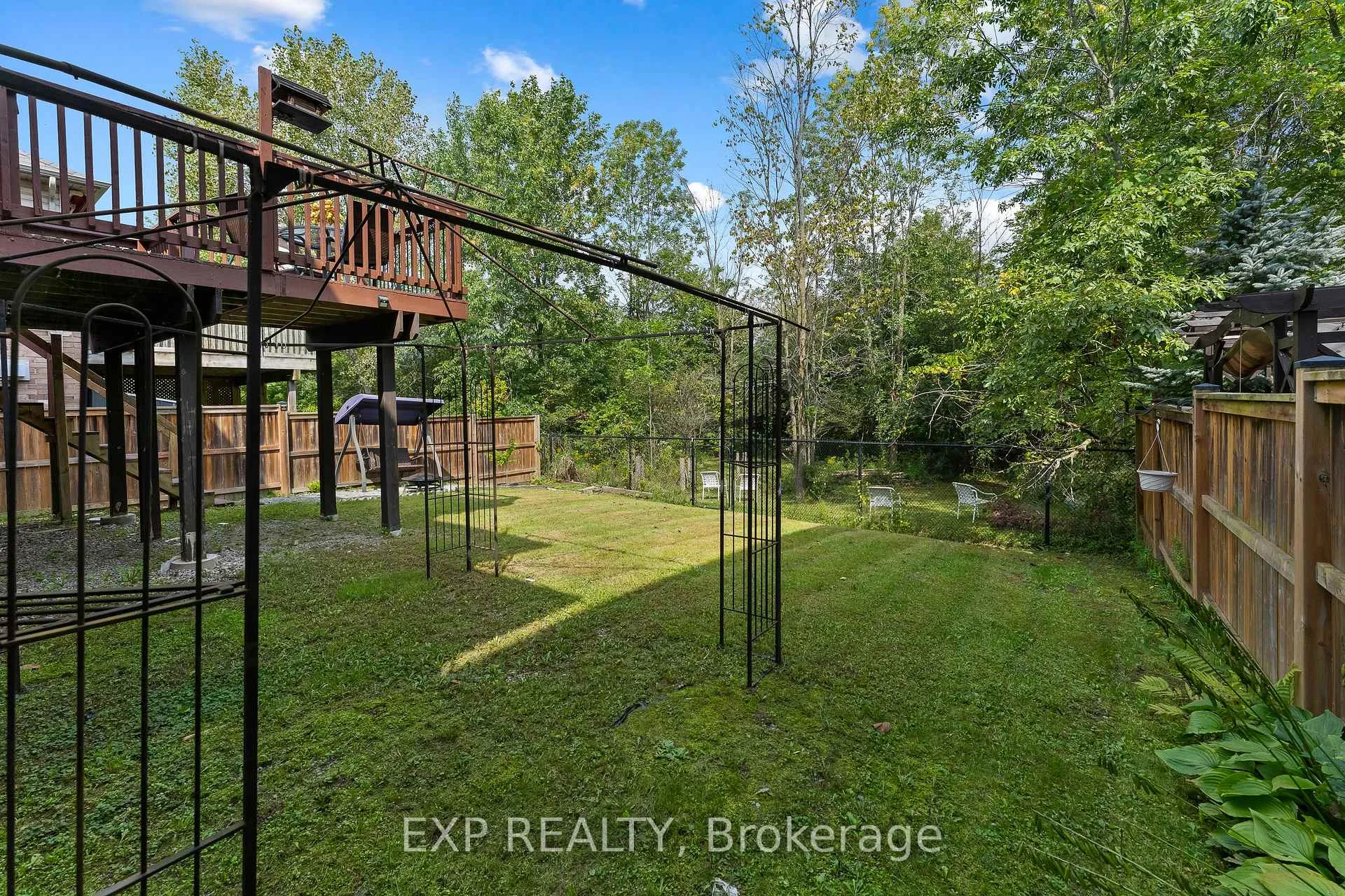 Photo 43 of 8876 Tristar Crescent, Niagara Falls, Lyons Creek — HOMEH