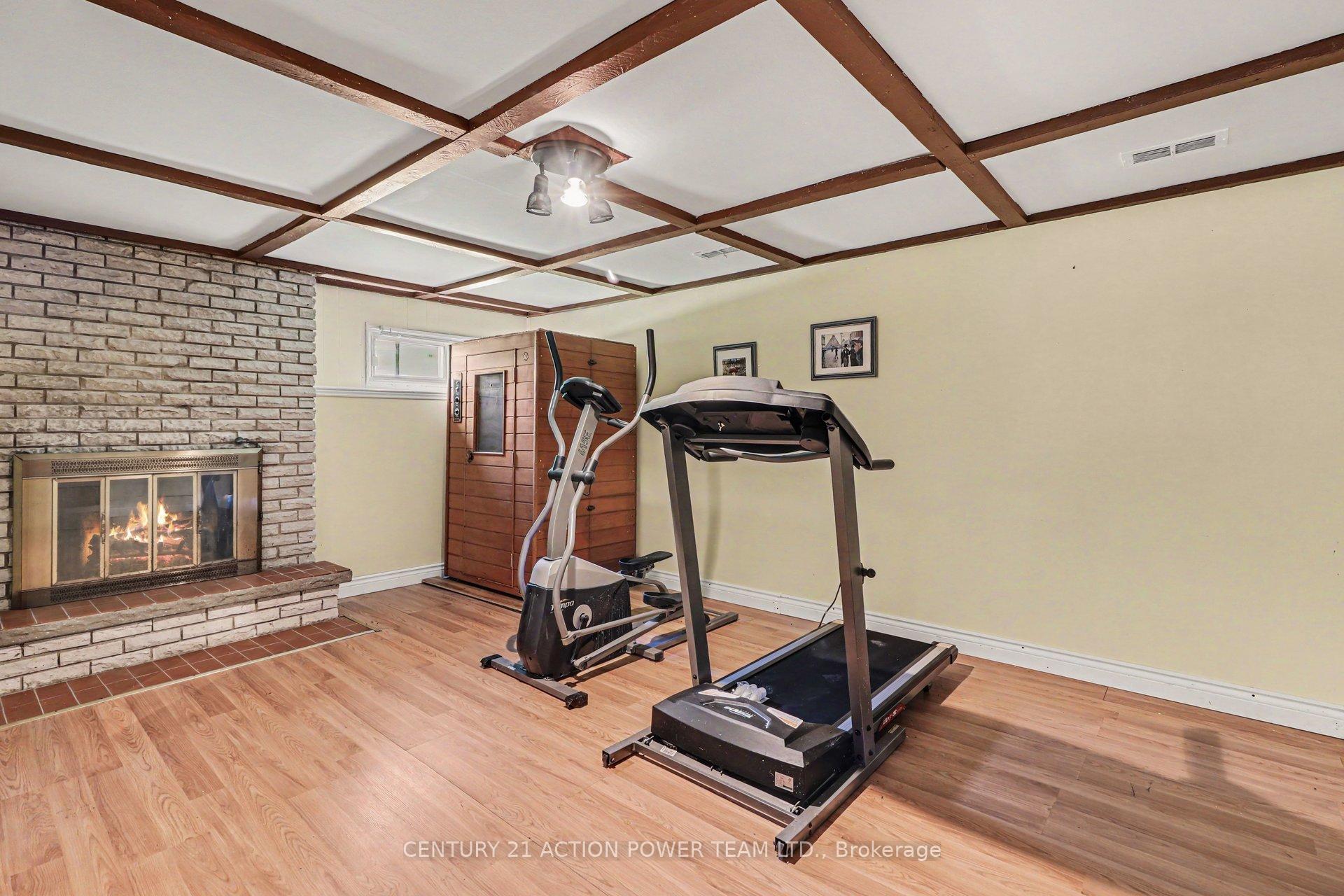 Photo 22 of 303 Hoylake Crescent, Ottawa, Bilberry Creek/Queenswood Heights — HOMEH