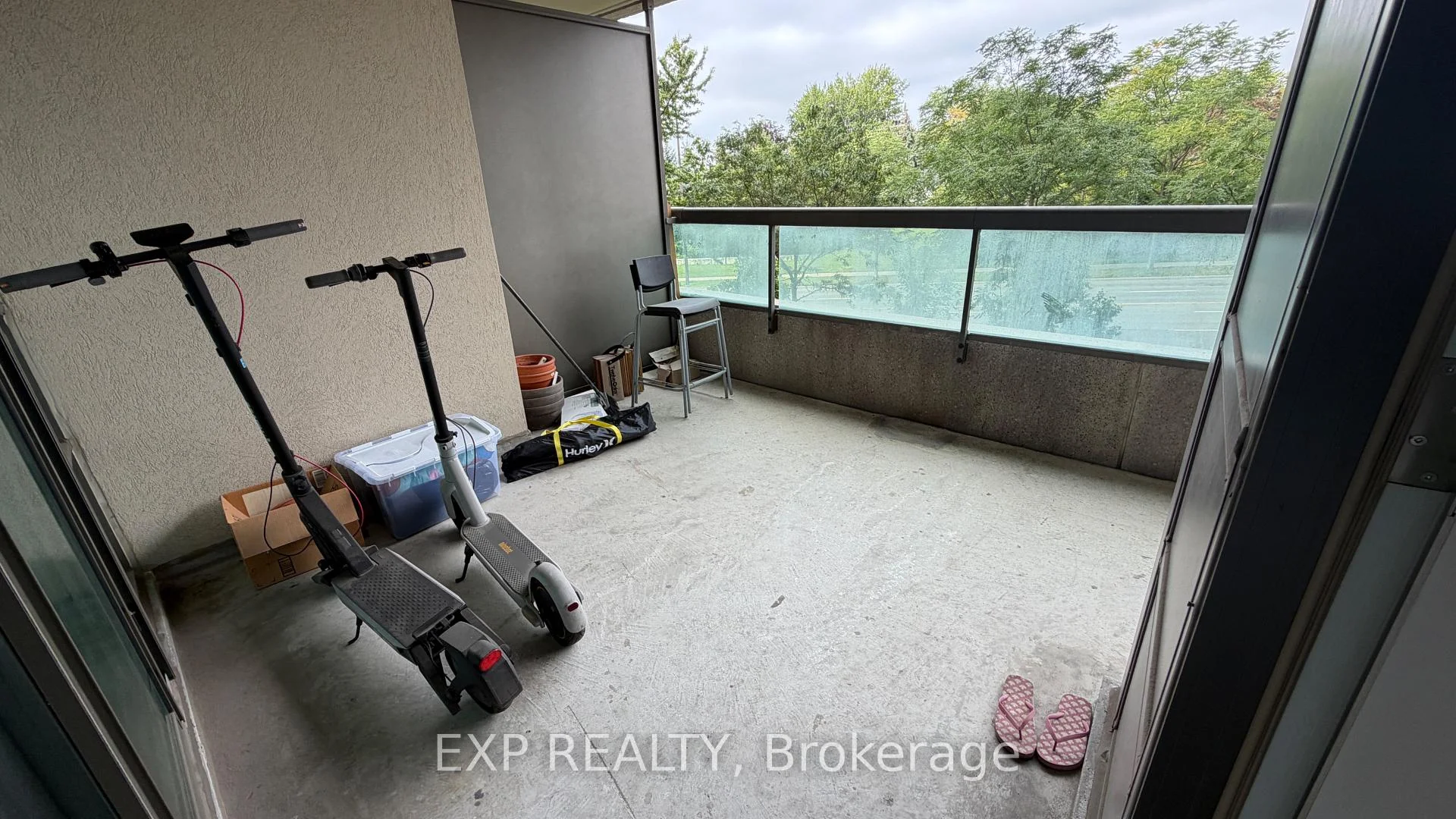Photo 5 of Unit 218, 503 Beecroft Road, North York, Willowdale West — HOMEH