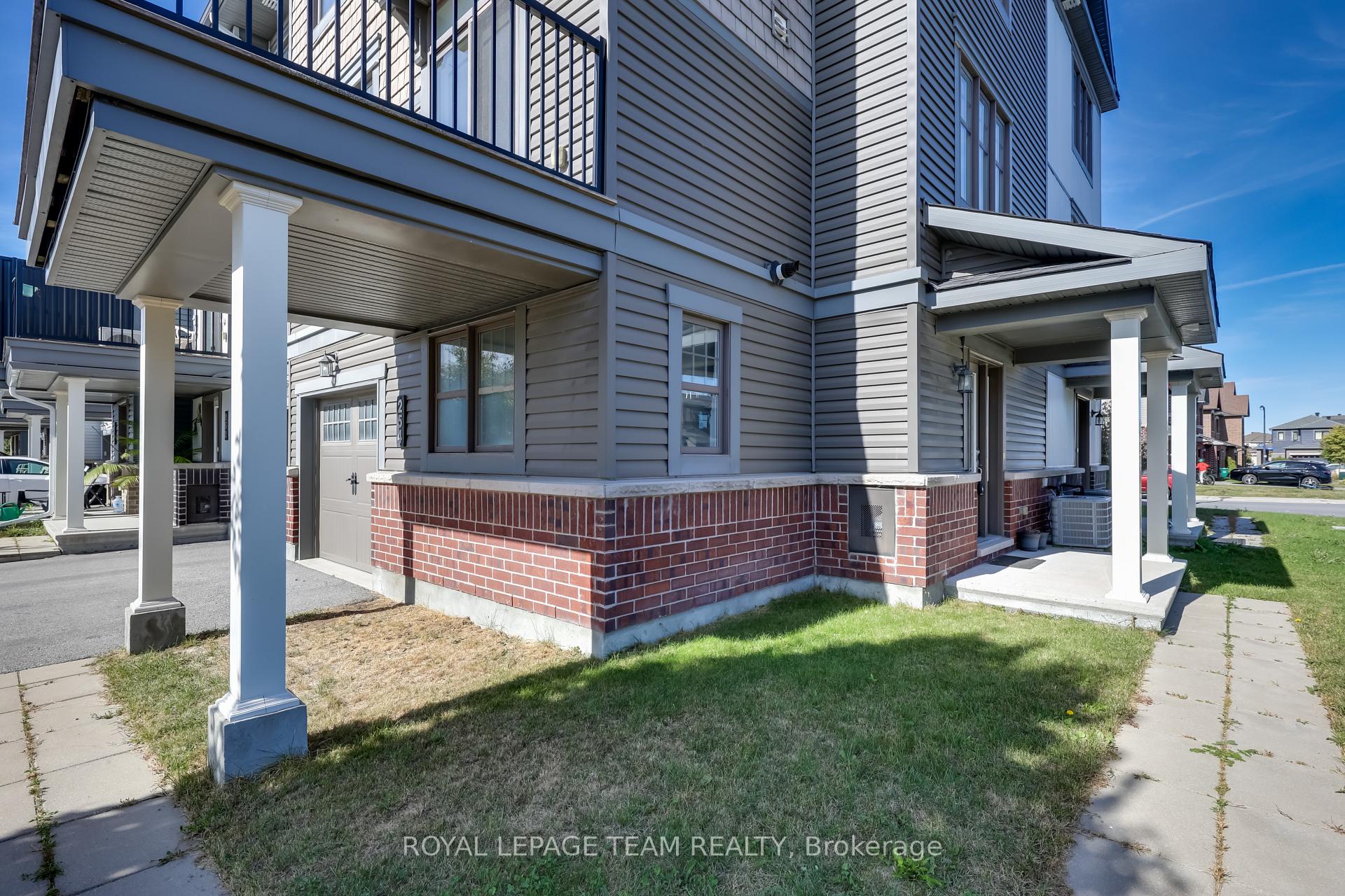 Photo 3 of 254 Halyard Way, Ottawa, Kanata - Kanata Lakes/Heritage Hills — HOMEH