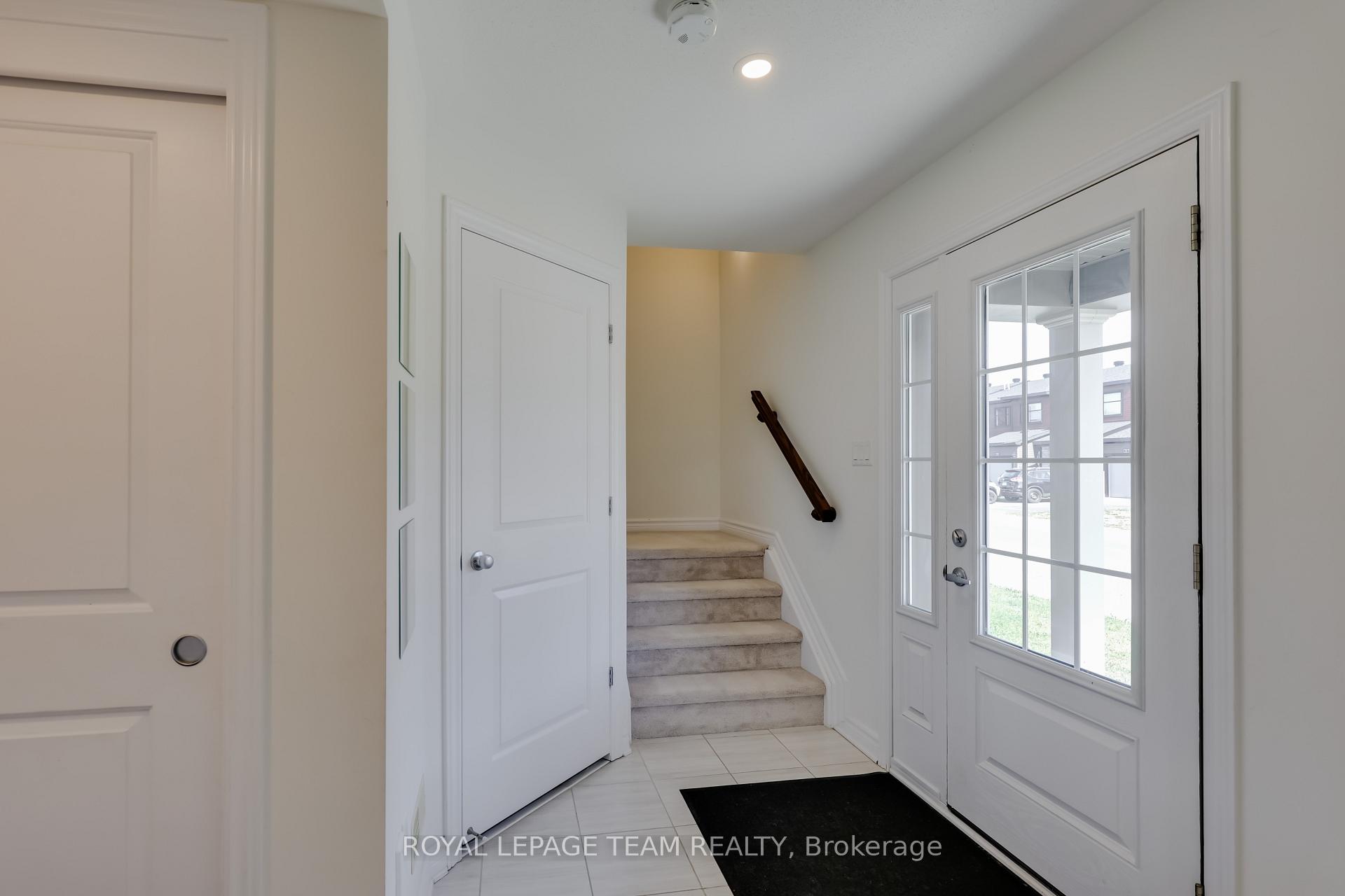 Photo 6 of 254 Halyard Way, Ottawa, Kanata - Kanata Lakes/Heritage Hills — HOMEH