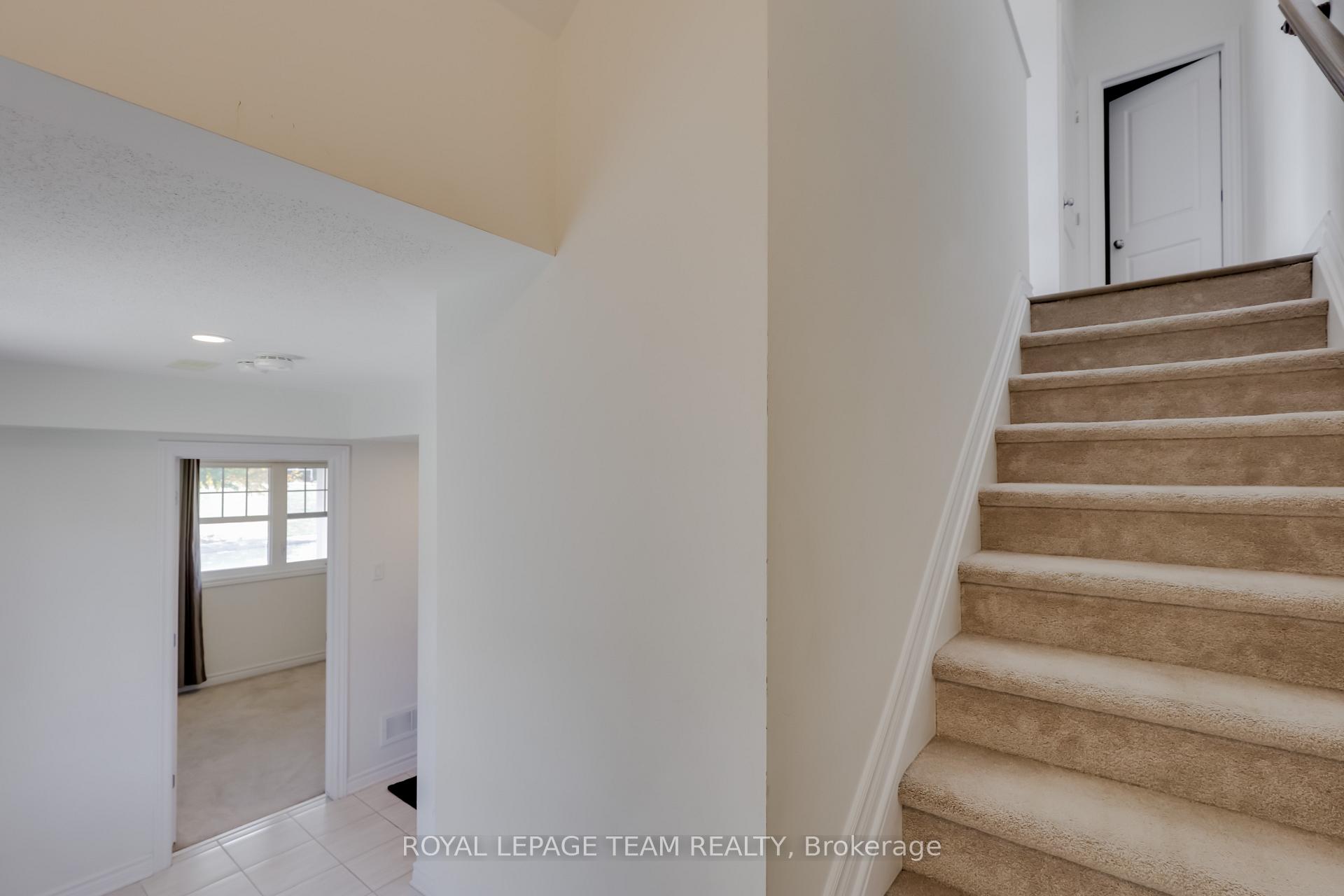 Photo 13 of 254 Halyard Way, Ottawa, Kanata - Kanata Lakes/Heritage Hills — HOMEH