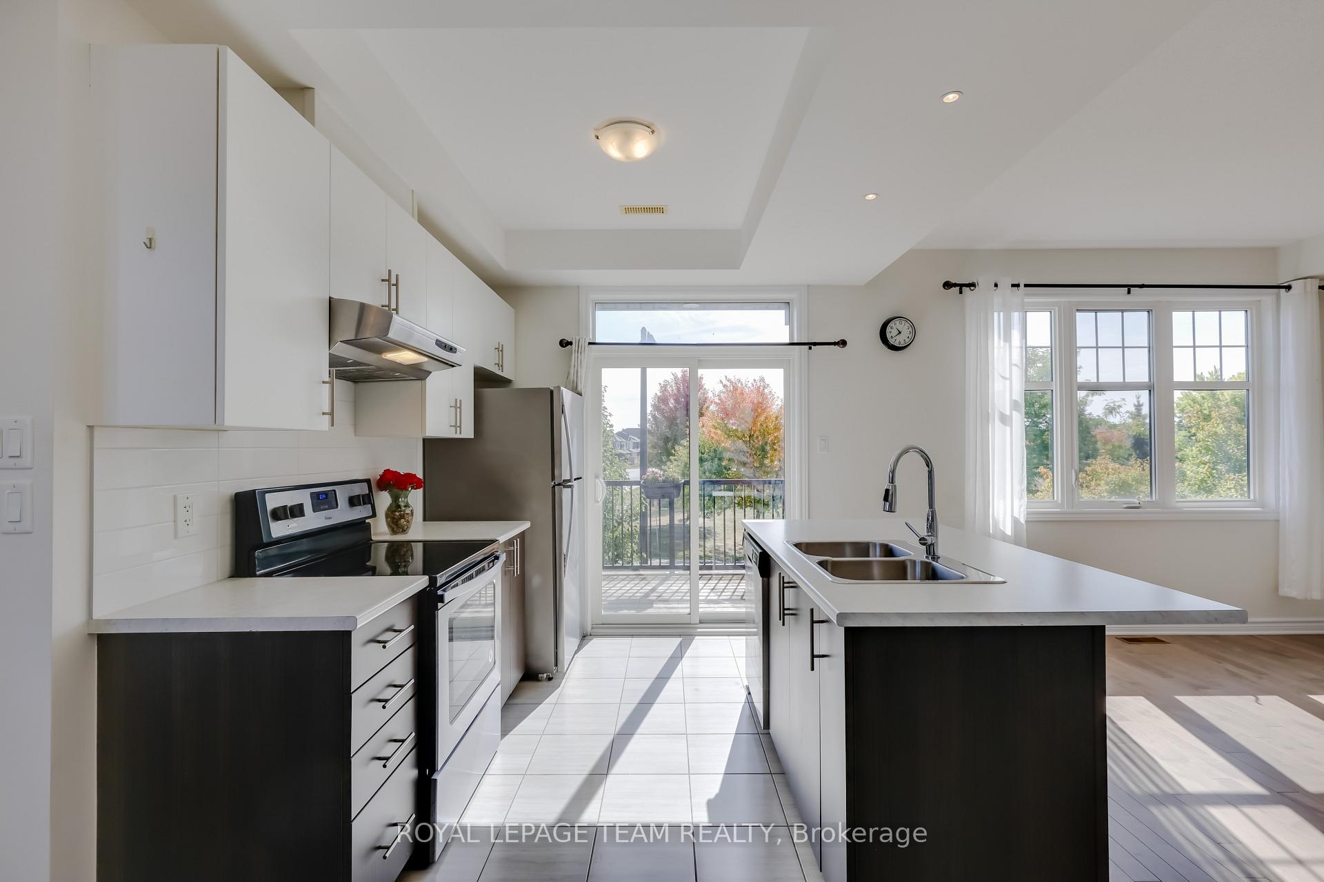 Photo 23 of 254 Halyard Way, Ottawa, Kanata - Kanata Lakes/Heritage Hills — HOMEH