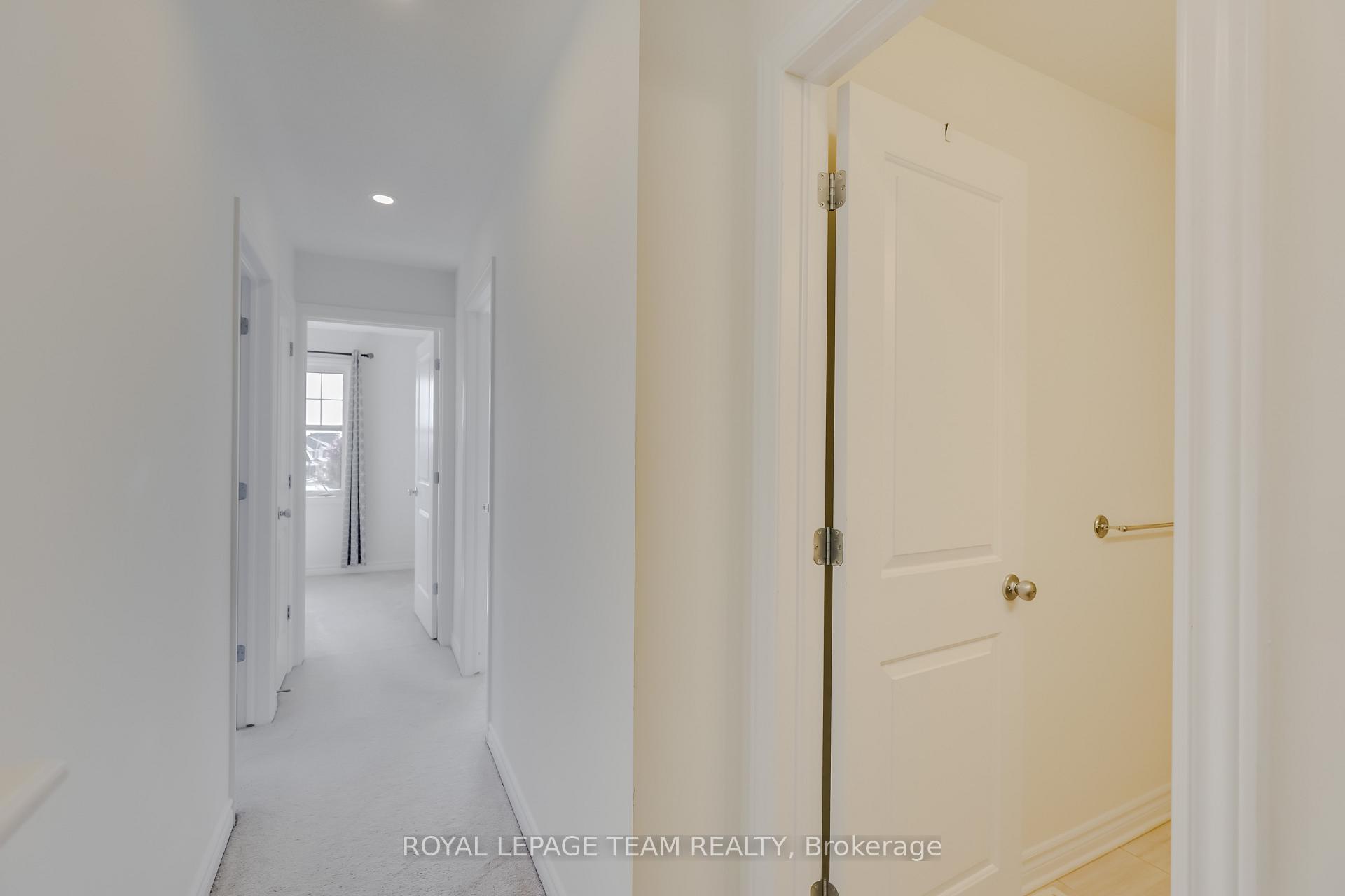 Photo 32 of 254 Halyard Way, Ottawa, Kanata - Kanata Lakes/Heritage Hills — HOMEH