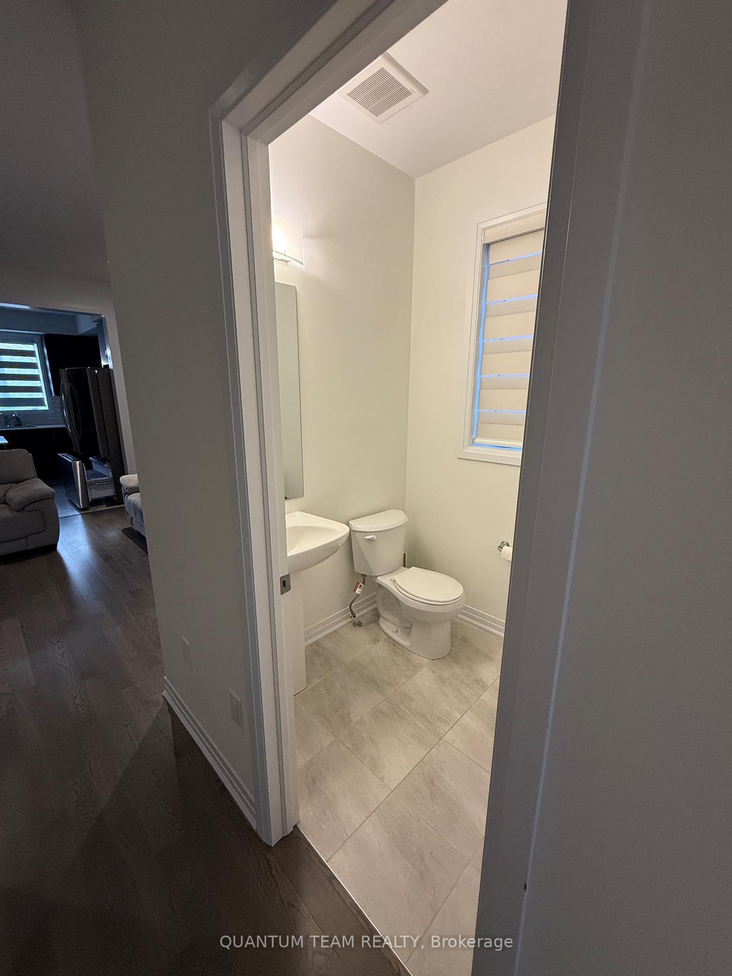 Photo 4 of 176 Westbridge Avenue, Welland, Dain City — HOMEH