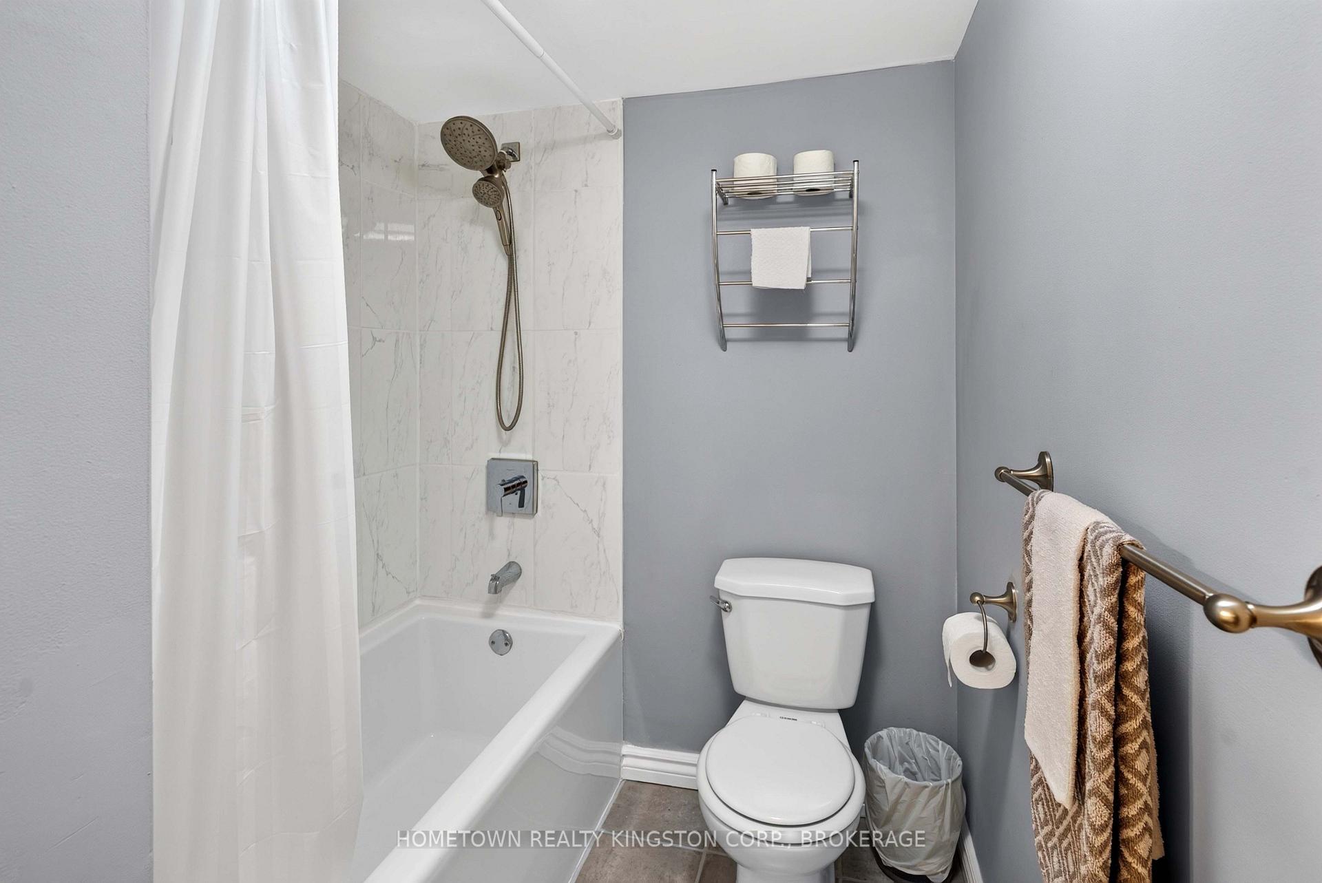 Photo 17 of Unit 201, 566 Armstrong Road, Kingston, East Gardiners Rd — HOMEH