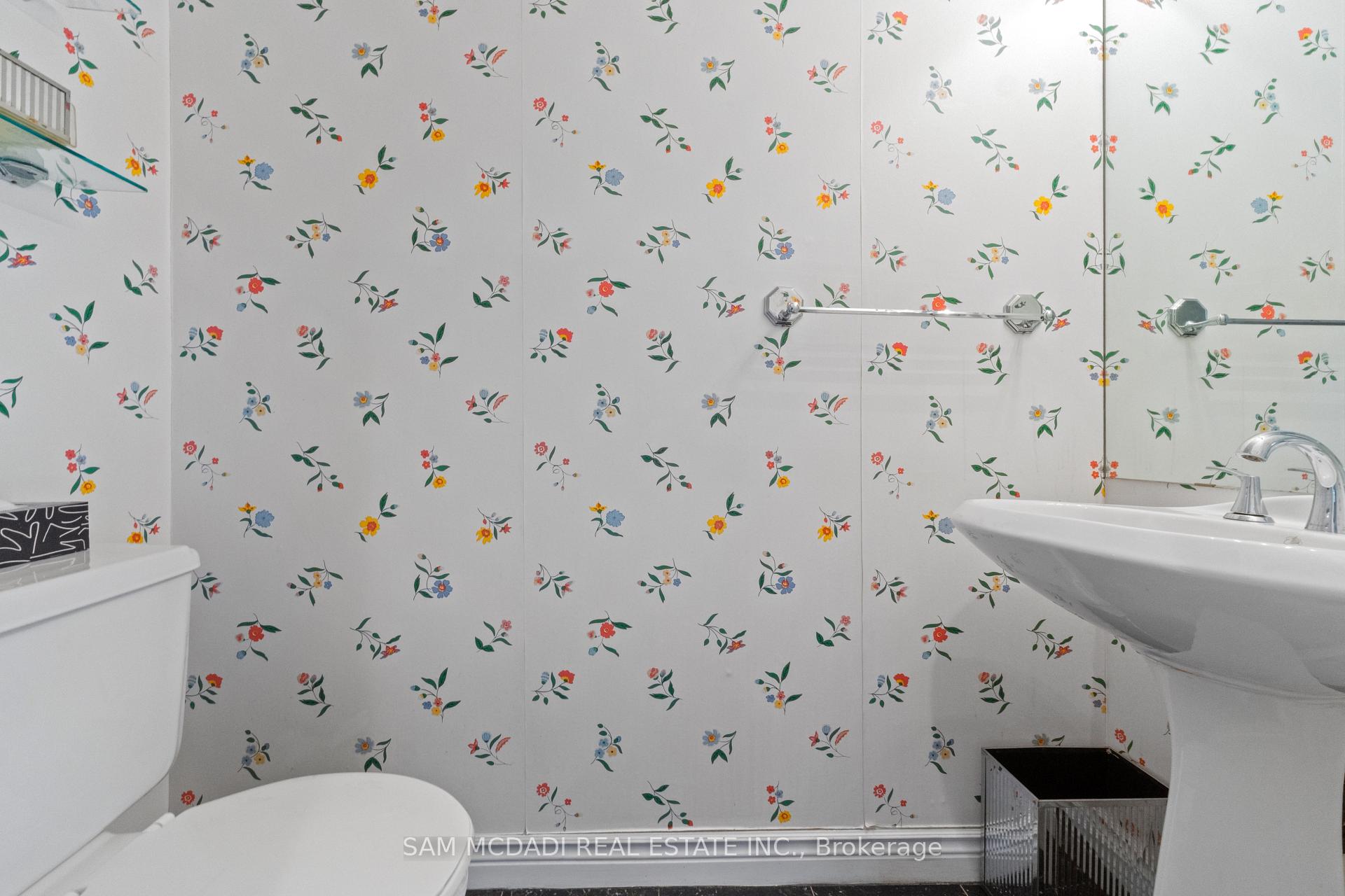 Photo 15 of 690 Oriole Parkway, Toronto, Yonge-Eglinton — HOMEH