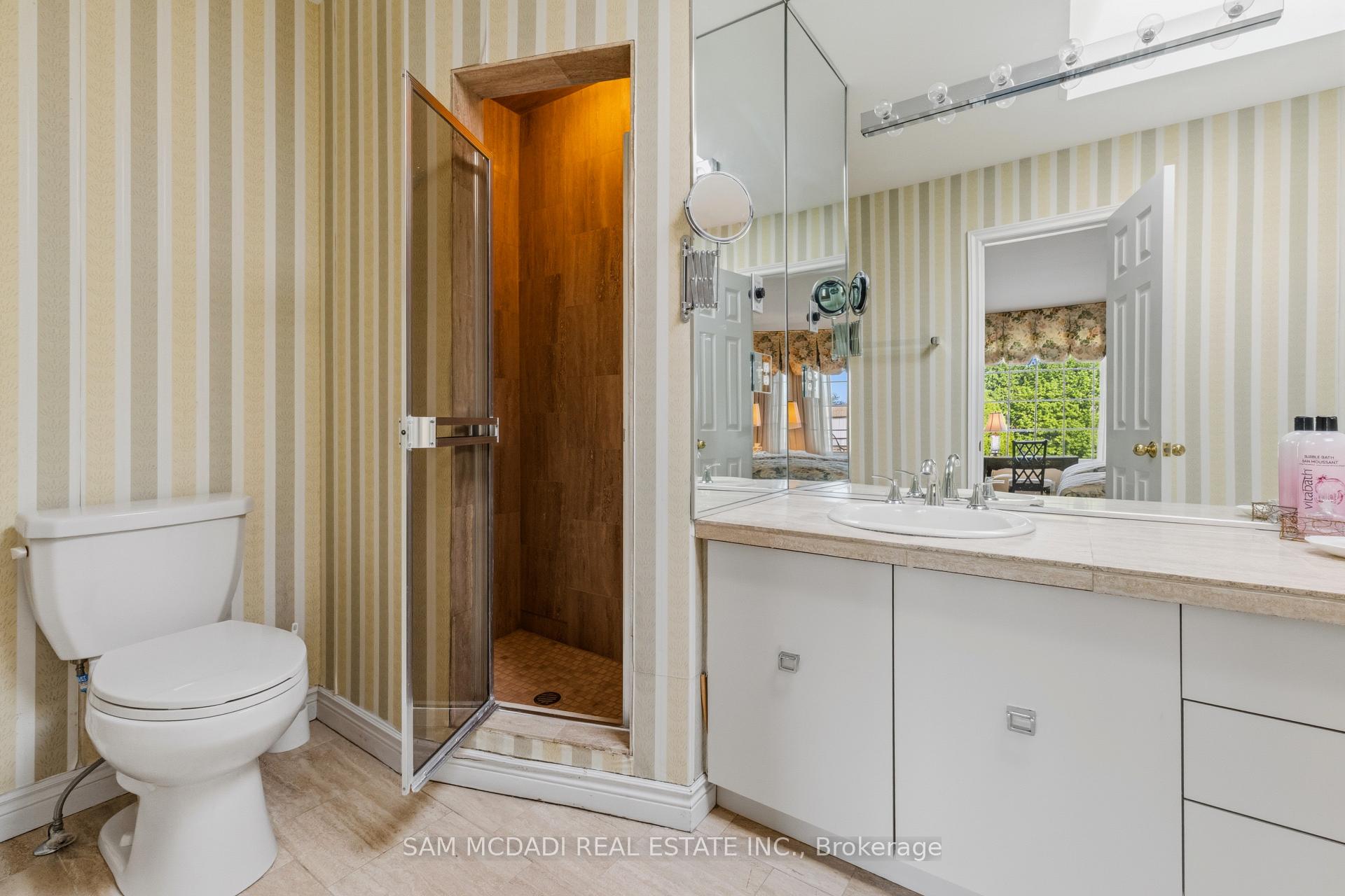 Photo 26 of 690 Oriole Parkway, Toronto, Yonge-Eglinton — HOMEH