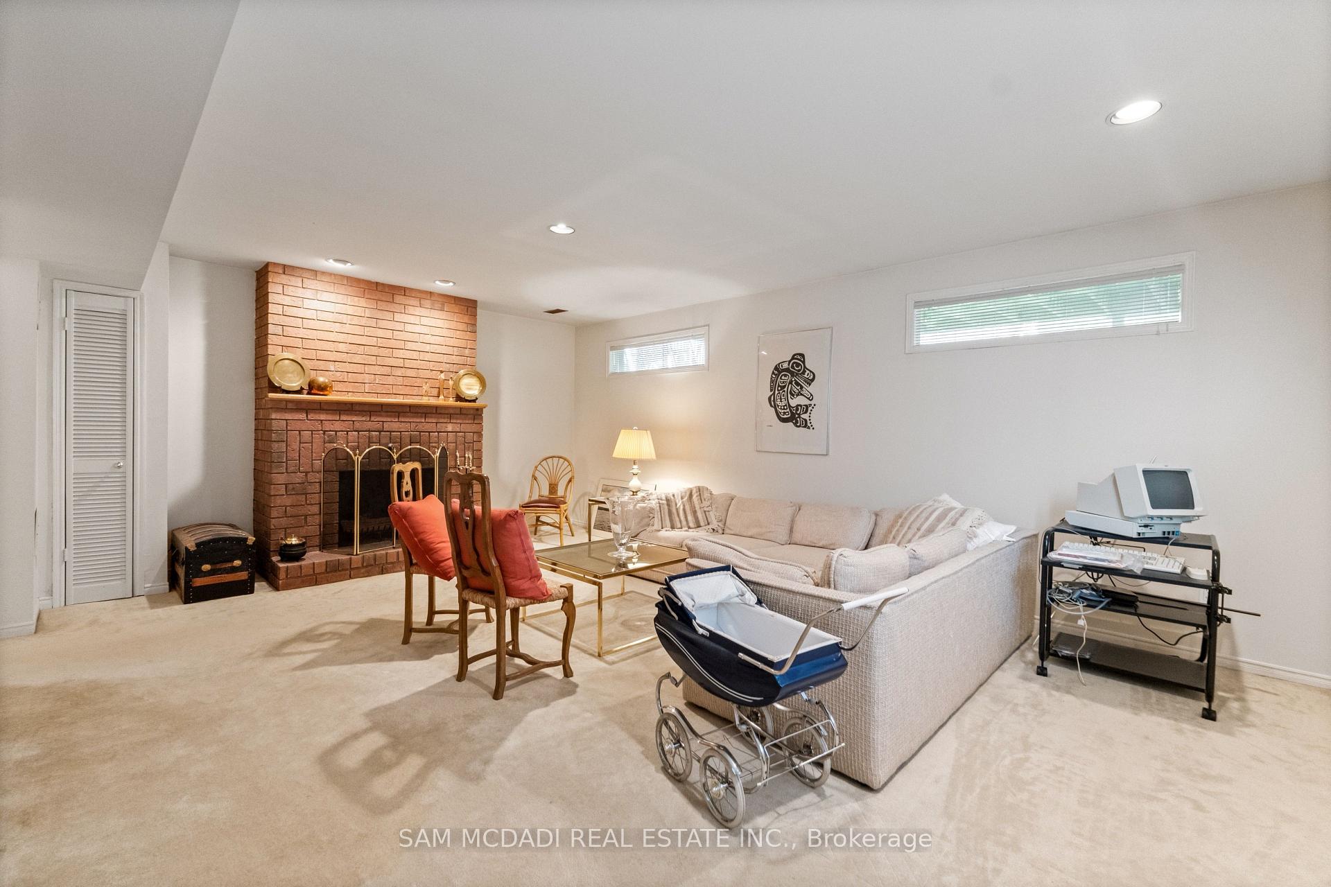 Photo 31 of 690 Oriole Parkway, Toronto, Yonge-Eglinton — HOMEH