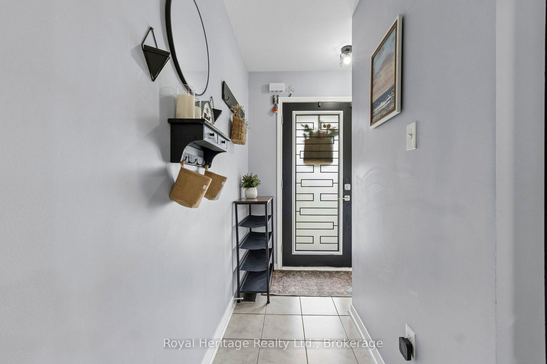Photo 8 of 80 Richard Davies Crescent, Clarington, Bowmanville — HOMEH