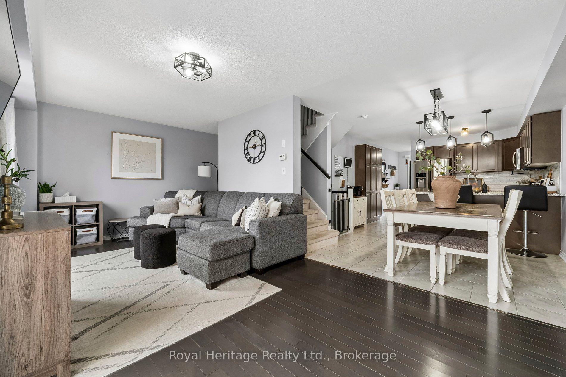 Photo 10 of 80 Richard Davies Crescent, Clarington, Bowmanville — HOMEH