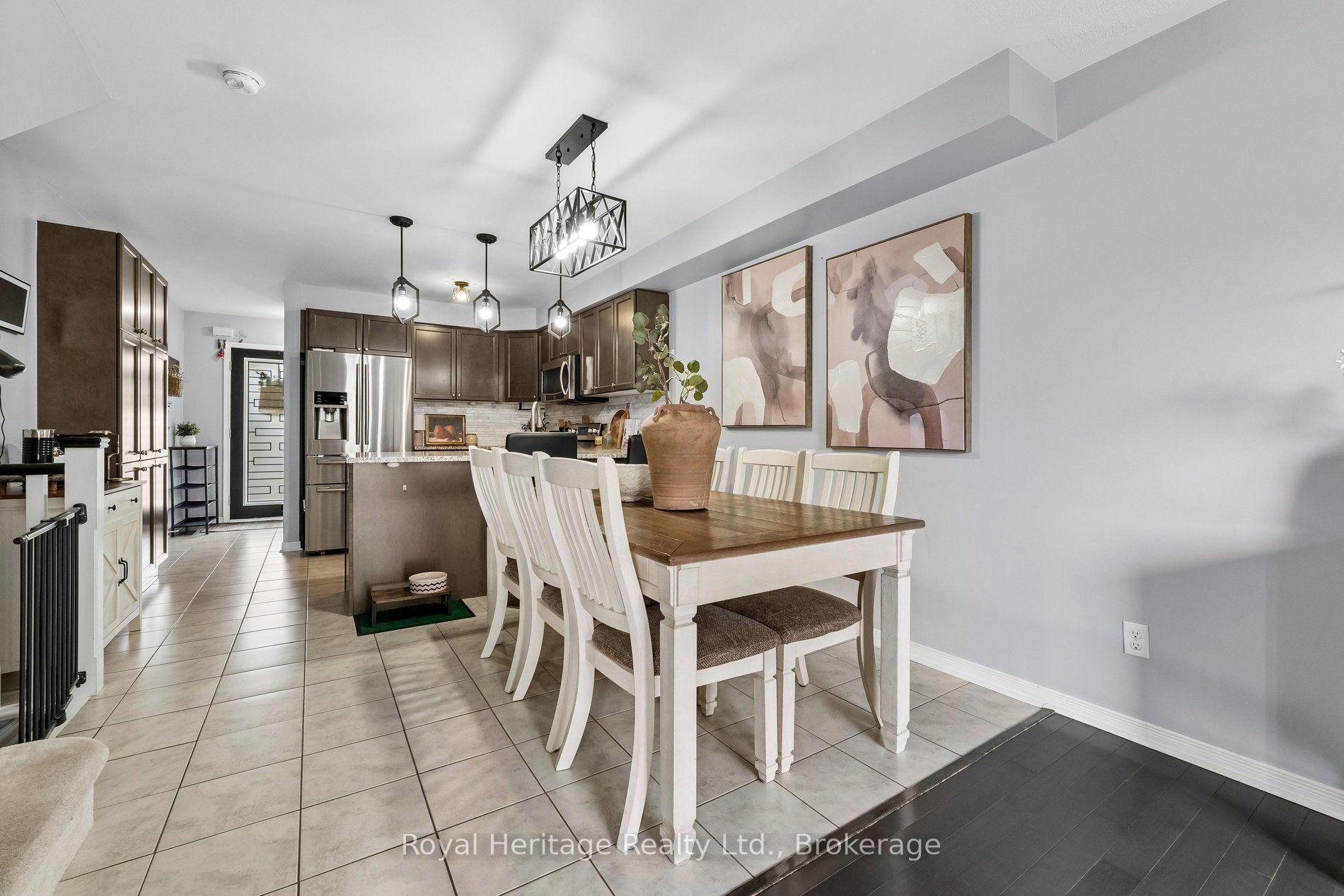 Photo 18 of 80 Richard Davies Crescent, Clarington, Bowmanville — HOMEH