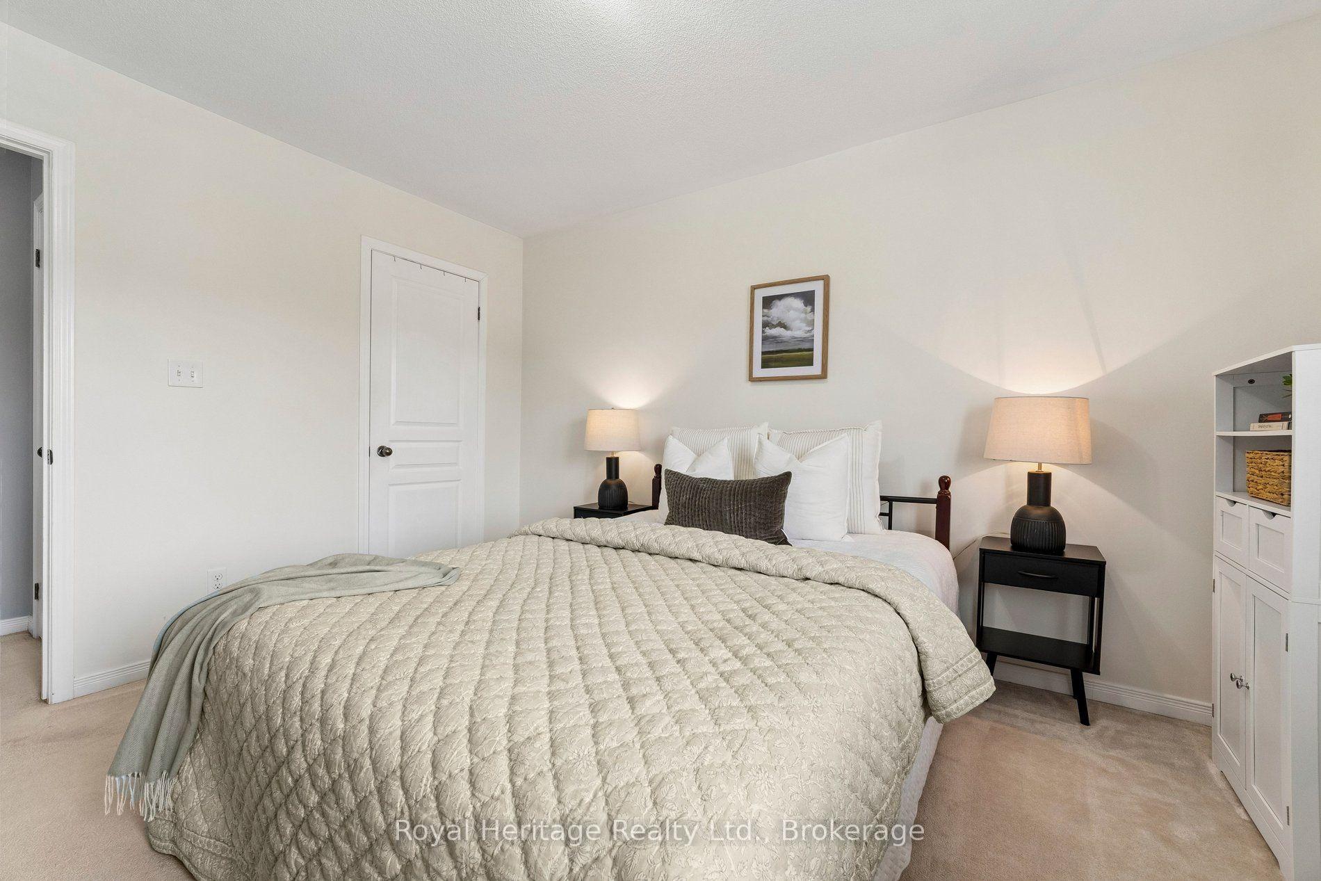 Photo 30 of 80 Richard Davies Crescent, Clarington, Bowmanville — HOMEH