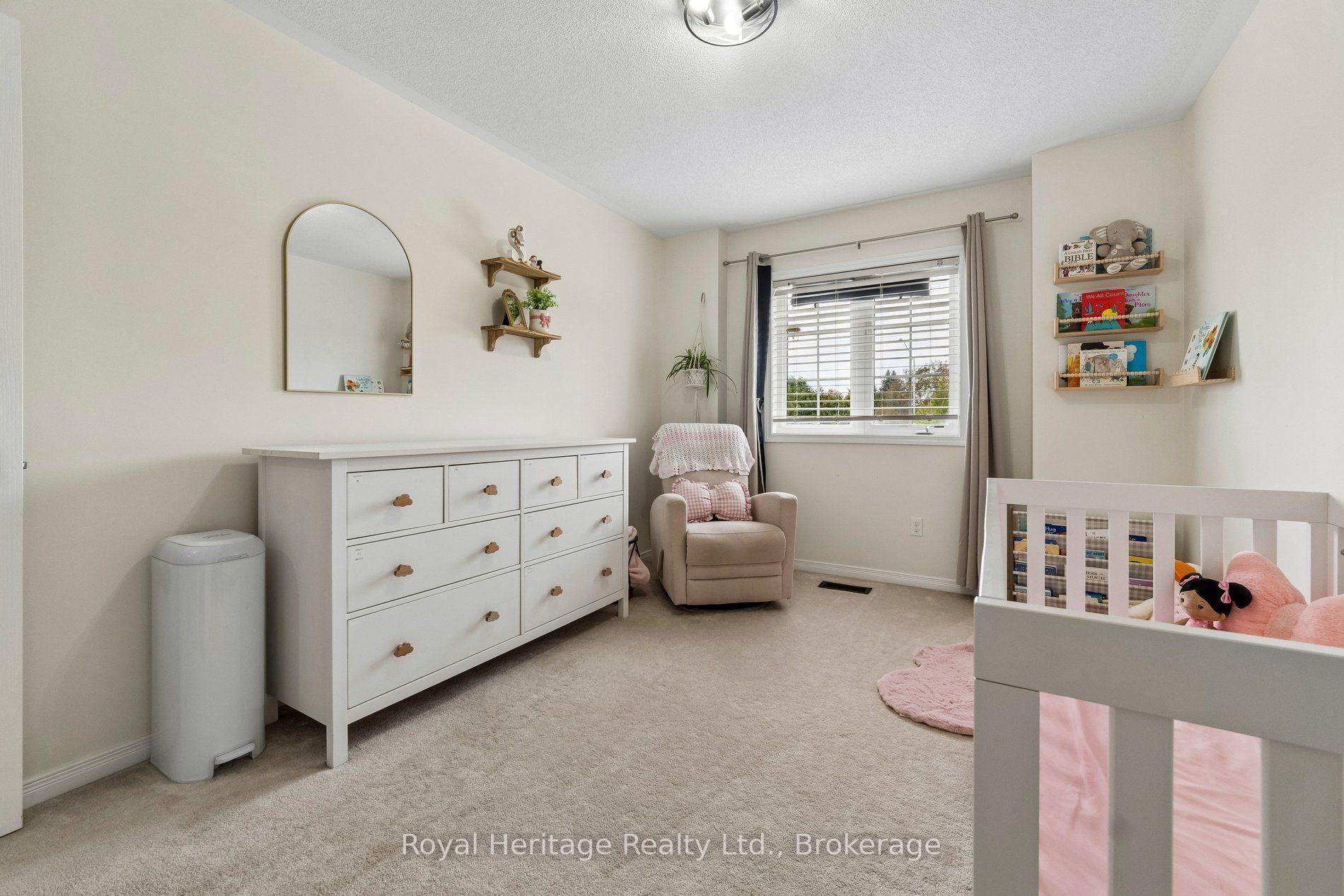 Photo 33 of 80 Richard Davies Crescent, Clarington, Bowmanville — HOMEH