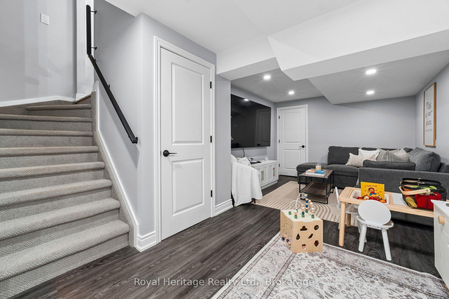 Photo 35 of 80 Richard Davies Crescent, Clarington, Bowmanville — HOMEH